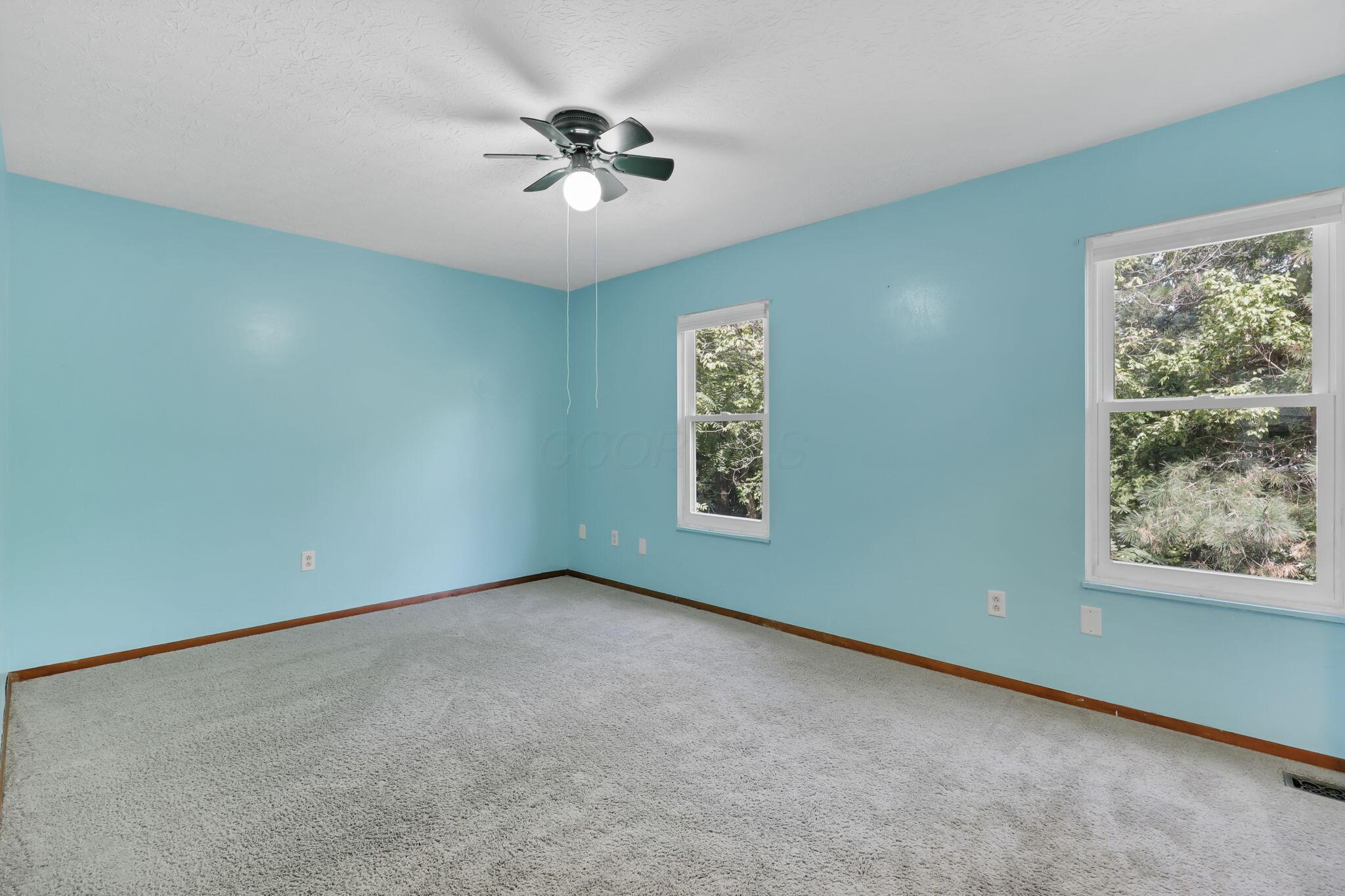 758 Crofton Circle Property Photo 13