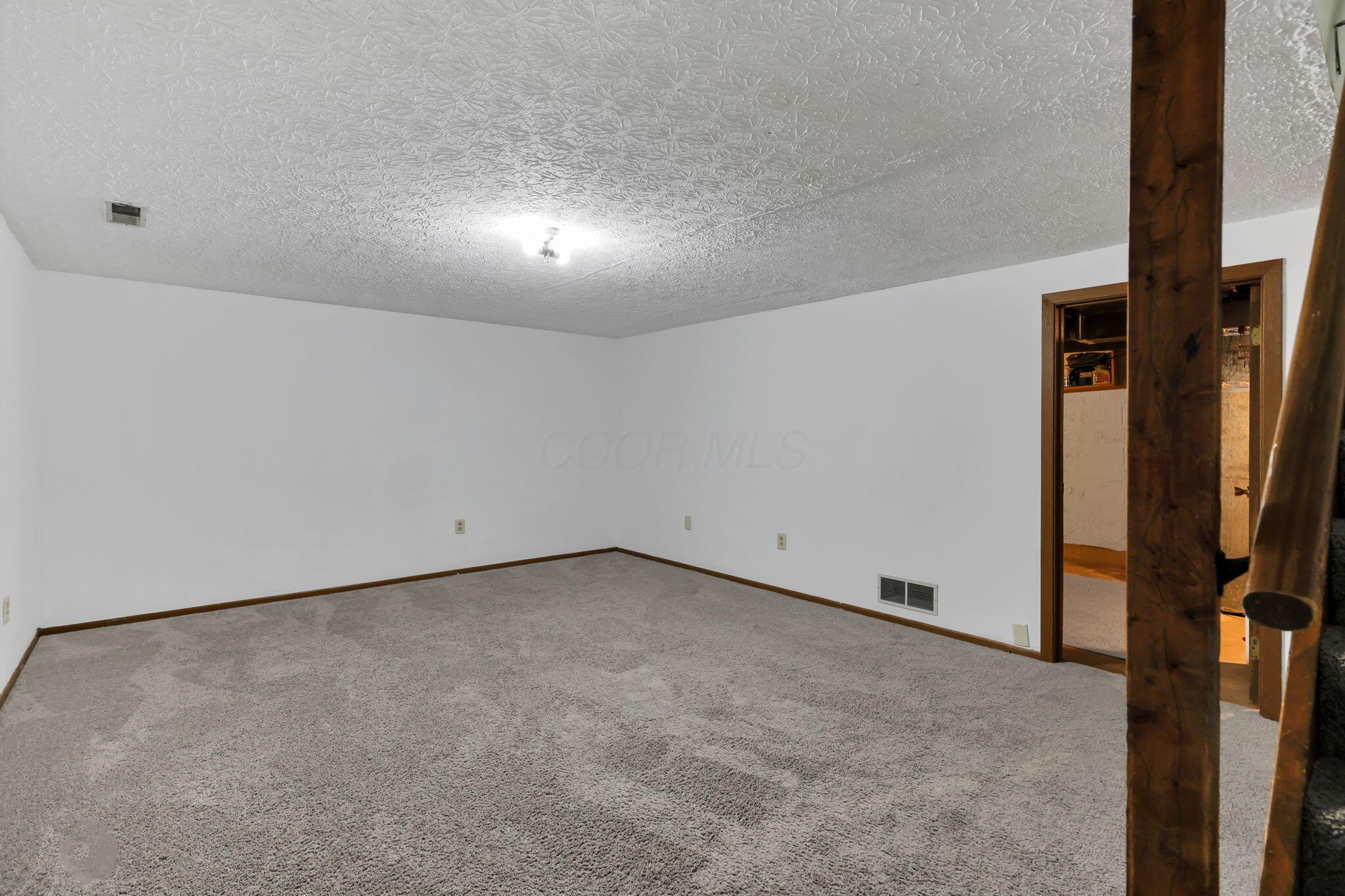 758 Crofton Circle Property Photo 21