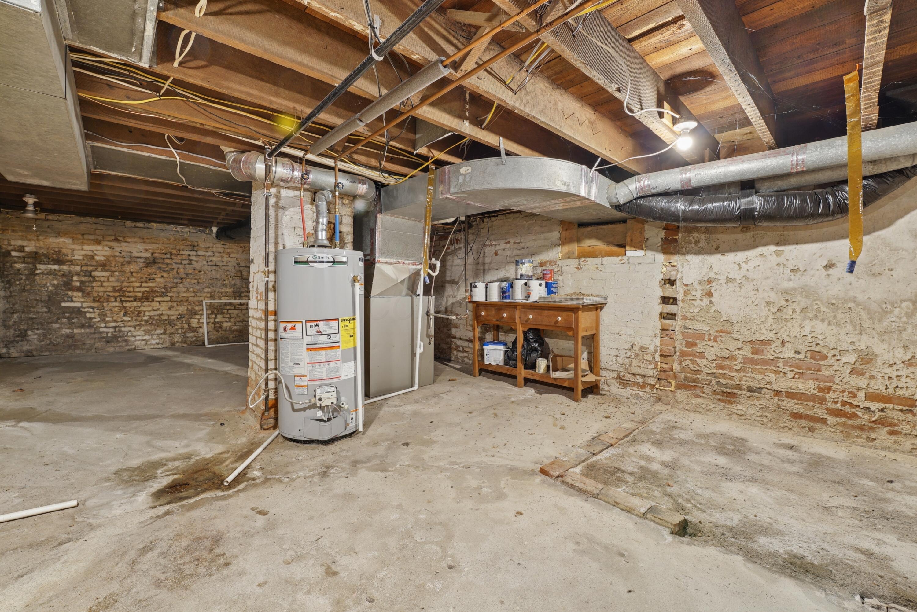 325 Main Street Property Photo 29
