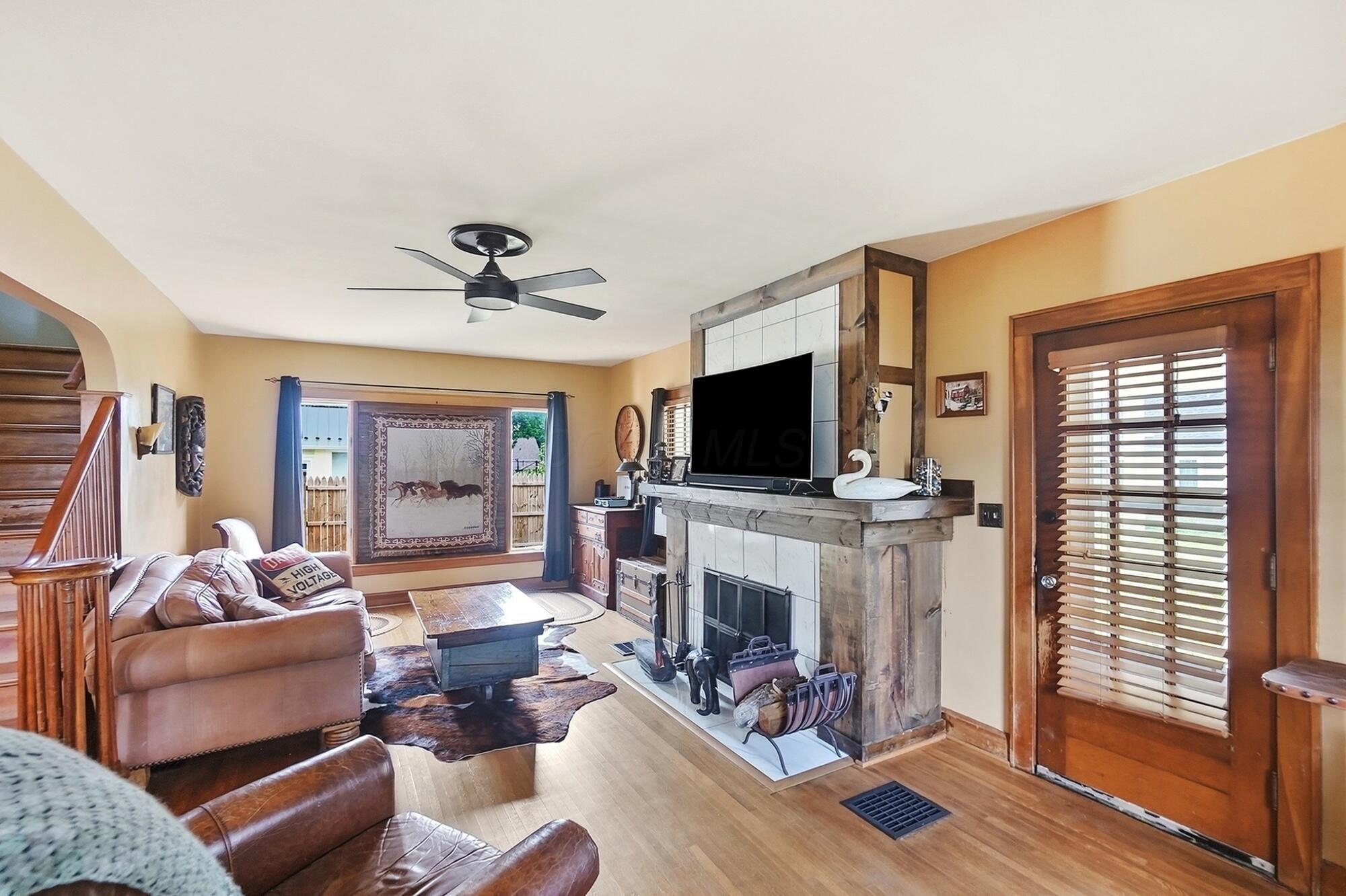 1024 Springlawn Avenue Property Photo 12