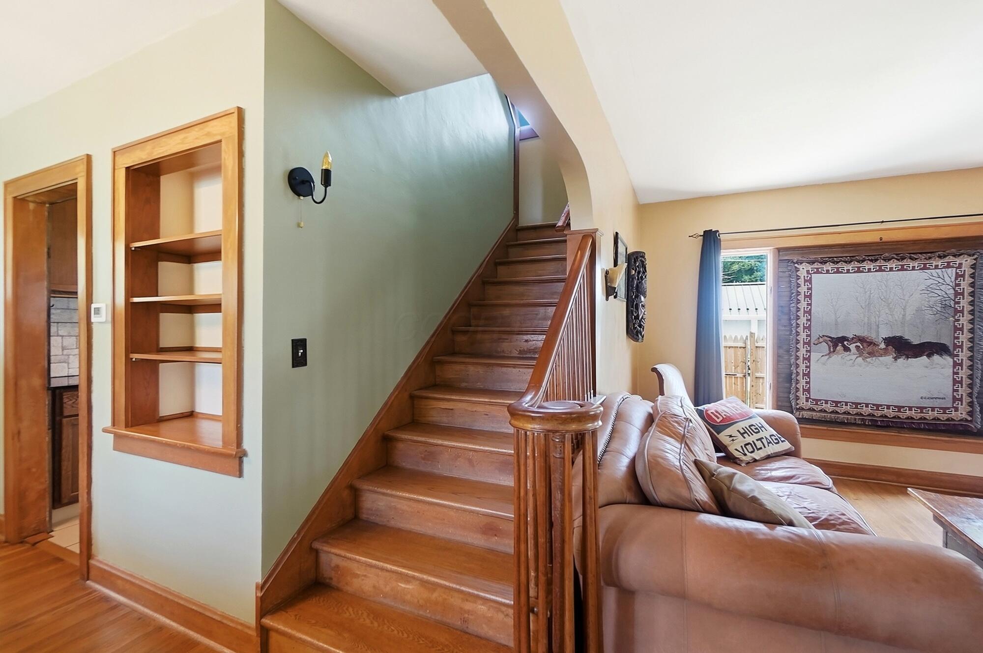 1024 Springlawn Avenue Property Photo 25