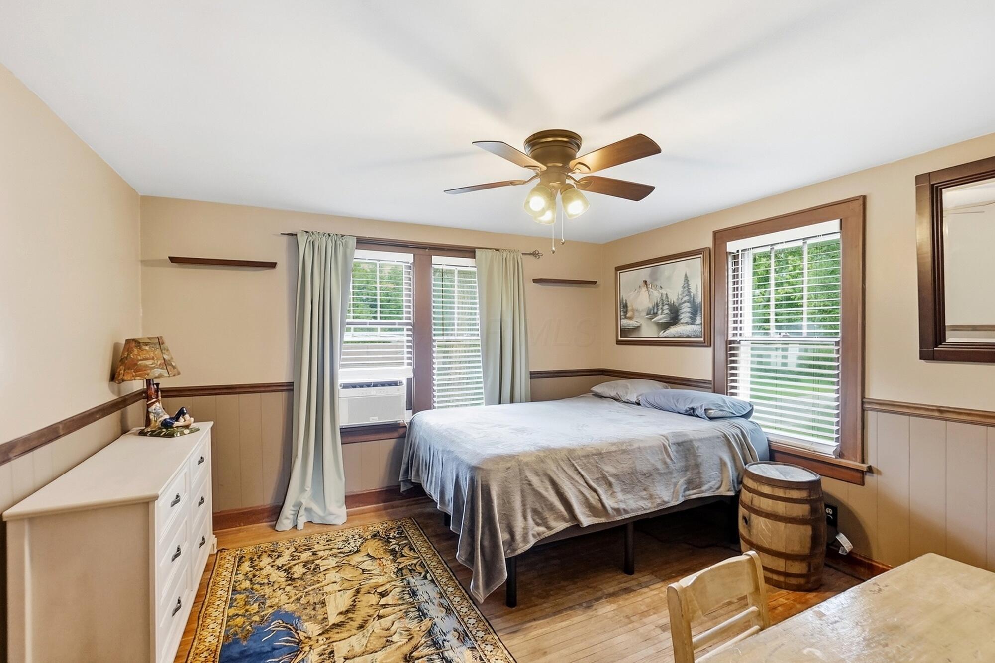 1024 Springlawn Avenue Property Photo 29