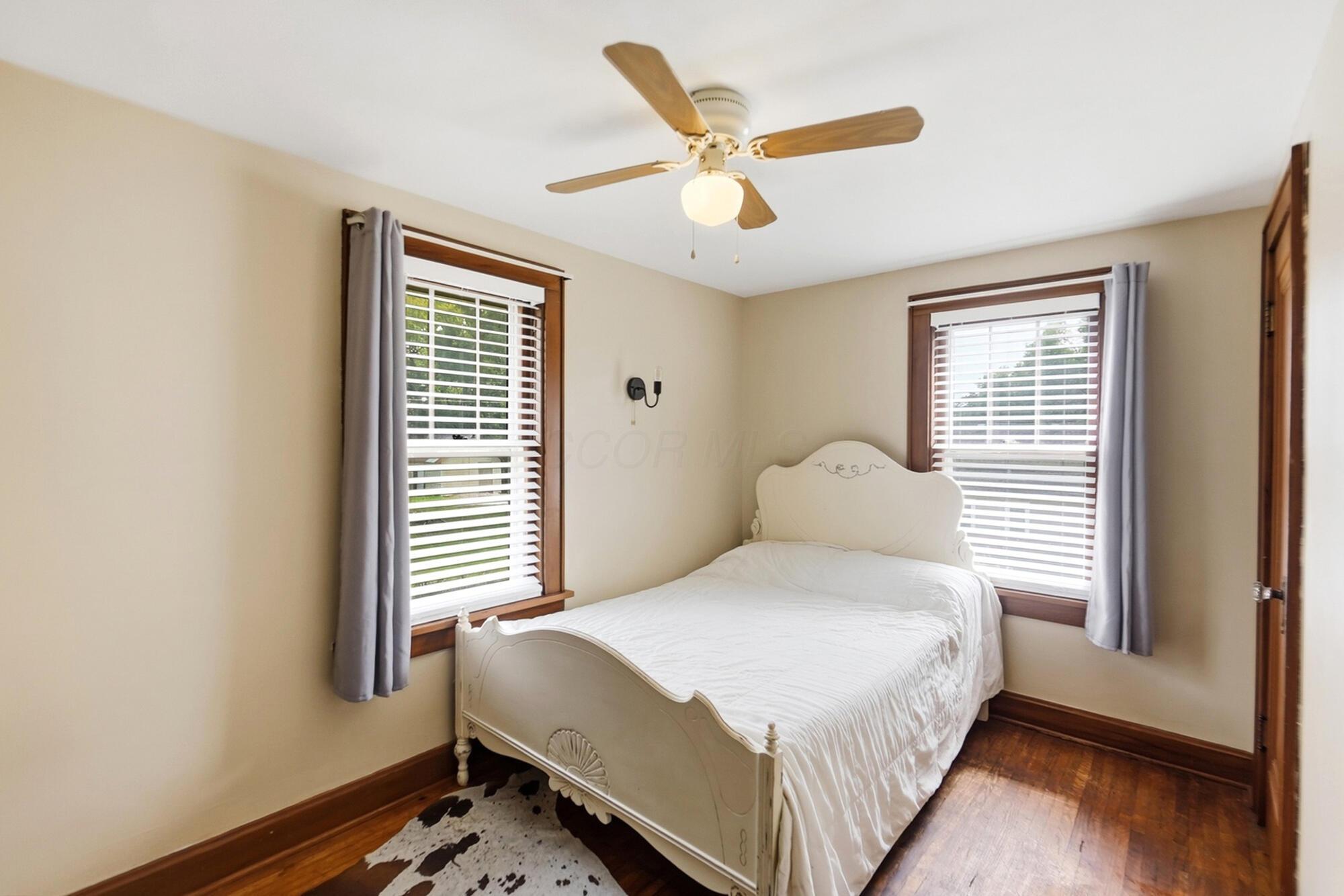 1024 Springlawn Avenue Property Photo 34