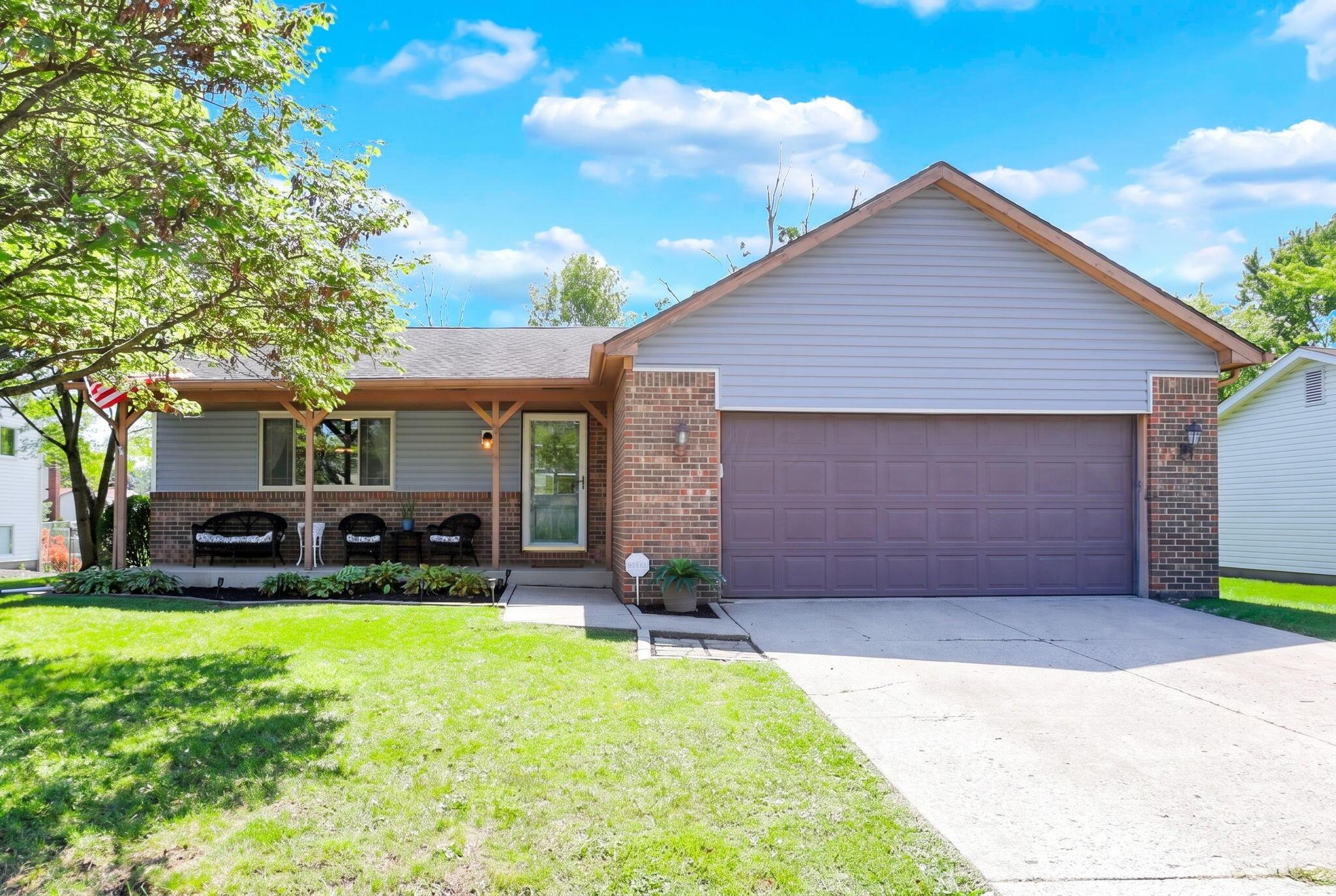 6427 Firethorn Avenue Property Photo 1