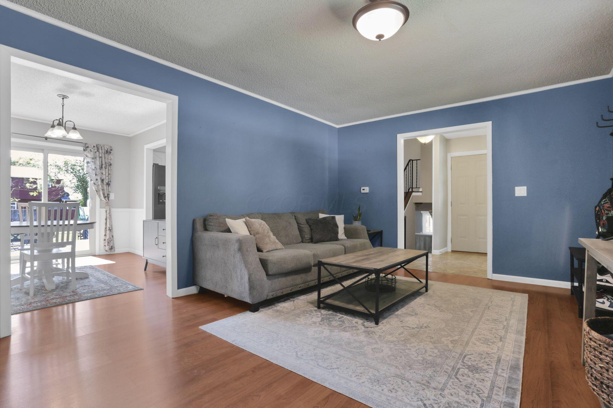 6427 Firethorn Avenue Property Photo 7