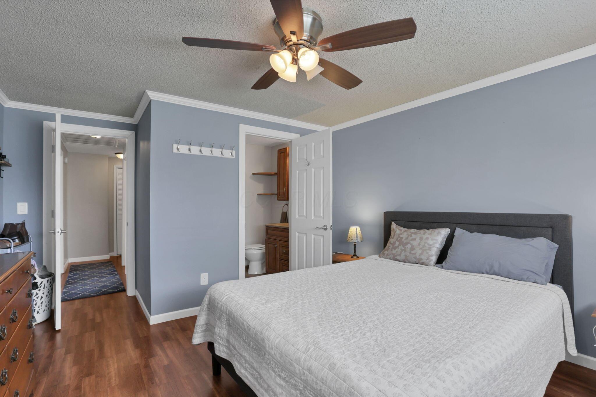 6427 Firethorn Avenue Property Photo 27