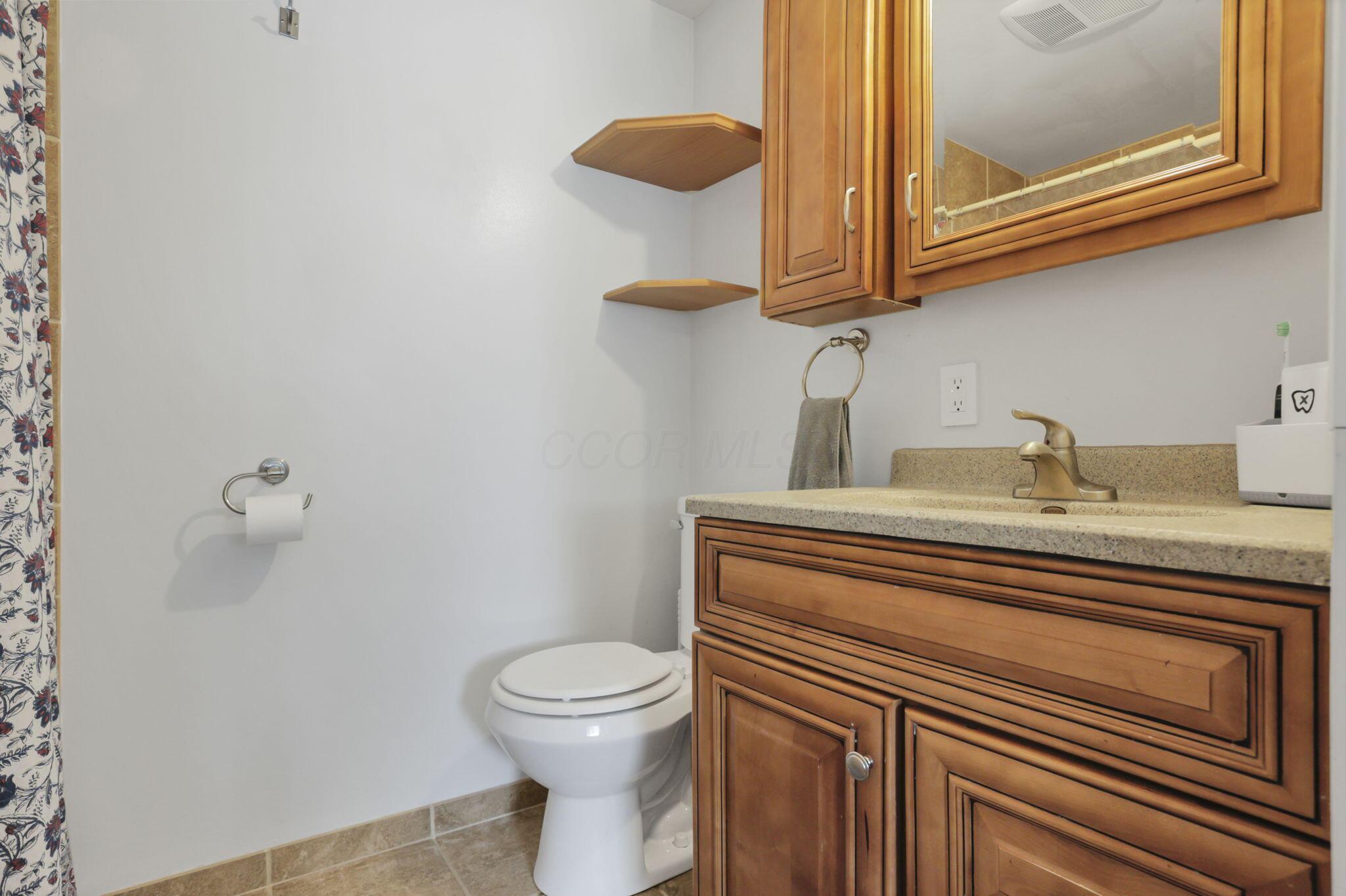 6427 Firethorn Avenue Property Photo 35