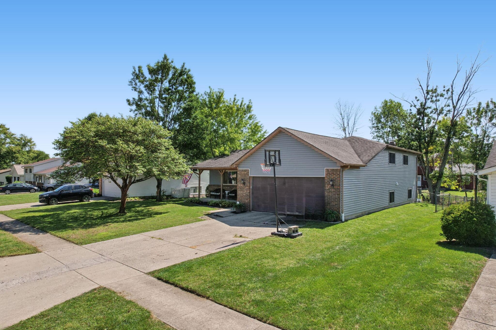 6427 Firethorn Avenue Property Photo 56