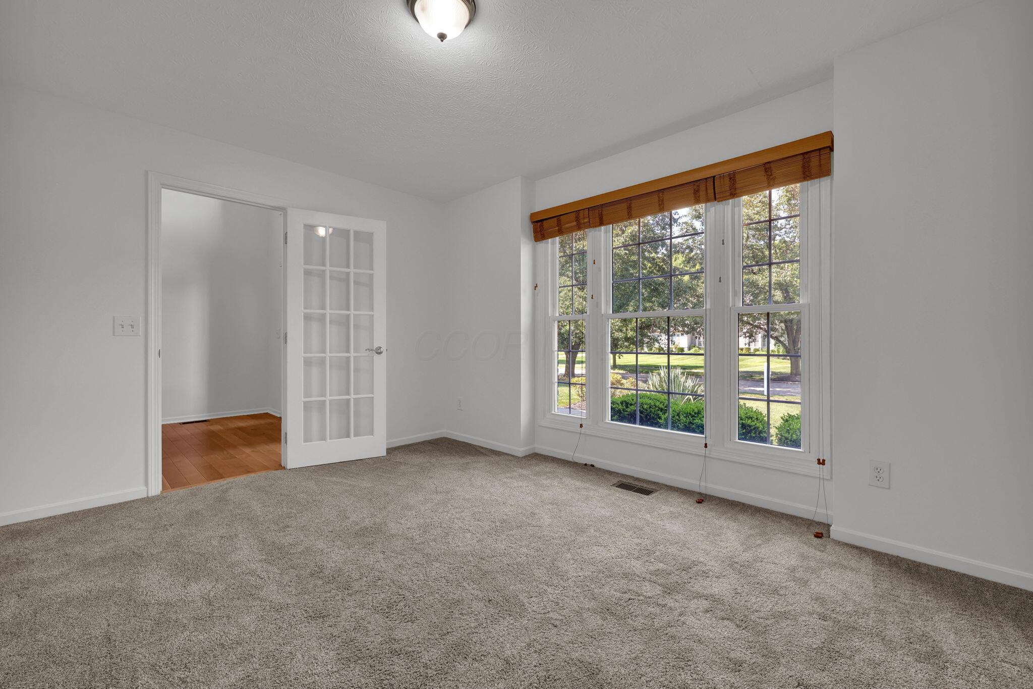 1306 Dobbins Drive Property Photo 6