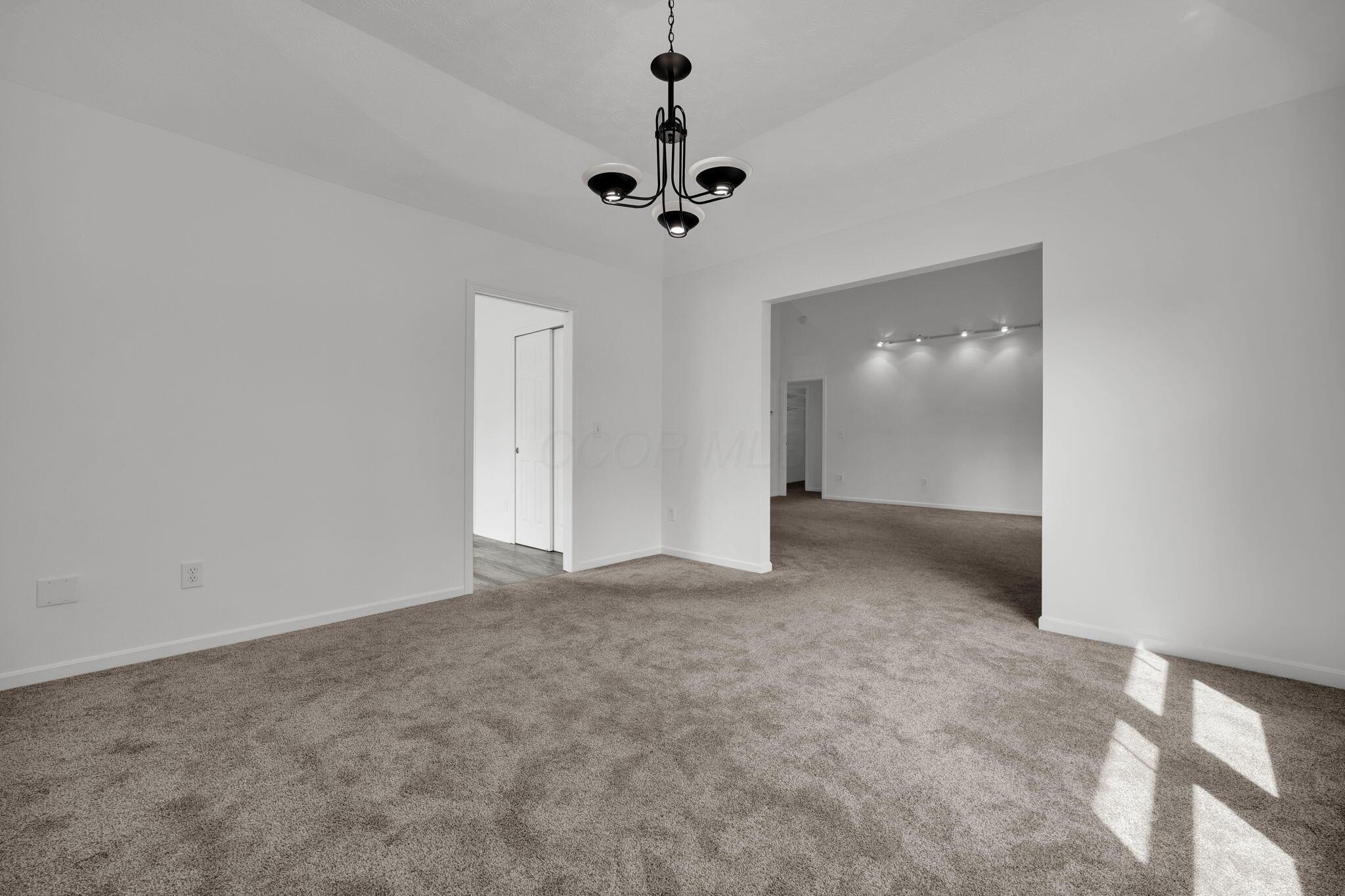 1306 Dobbins Drive Property Photo 15