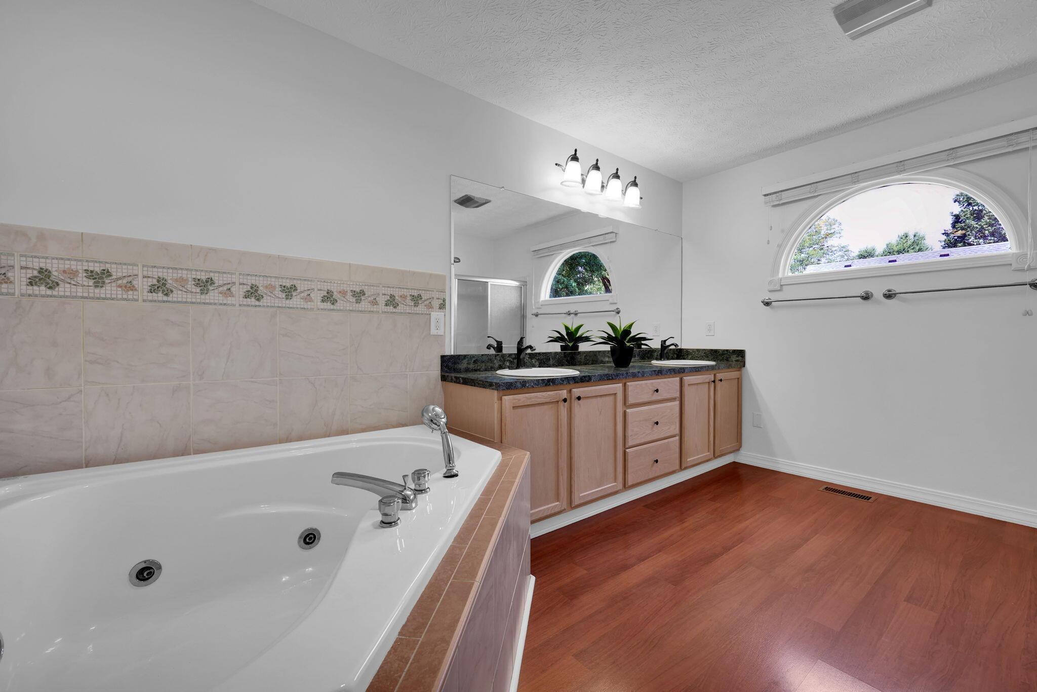 1306 Dobbins Drive Property Photo 29