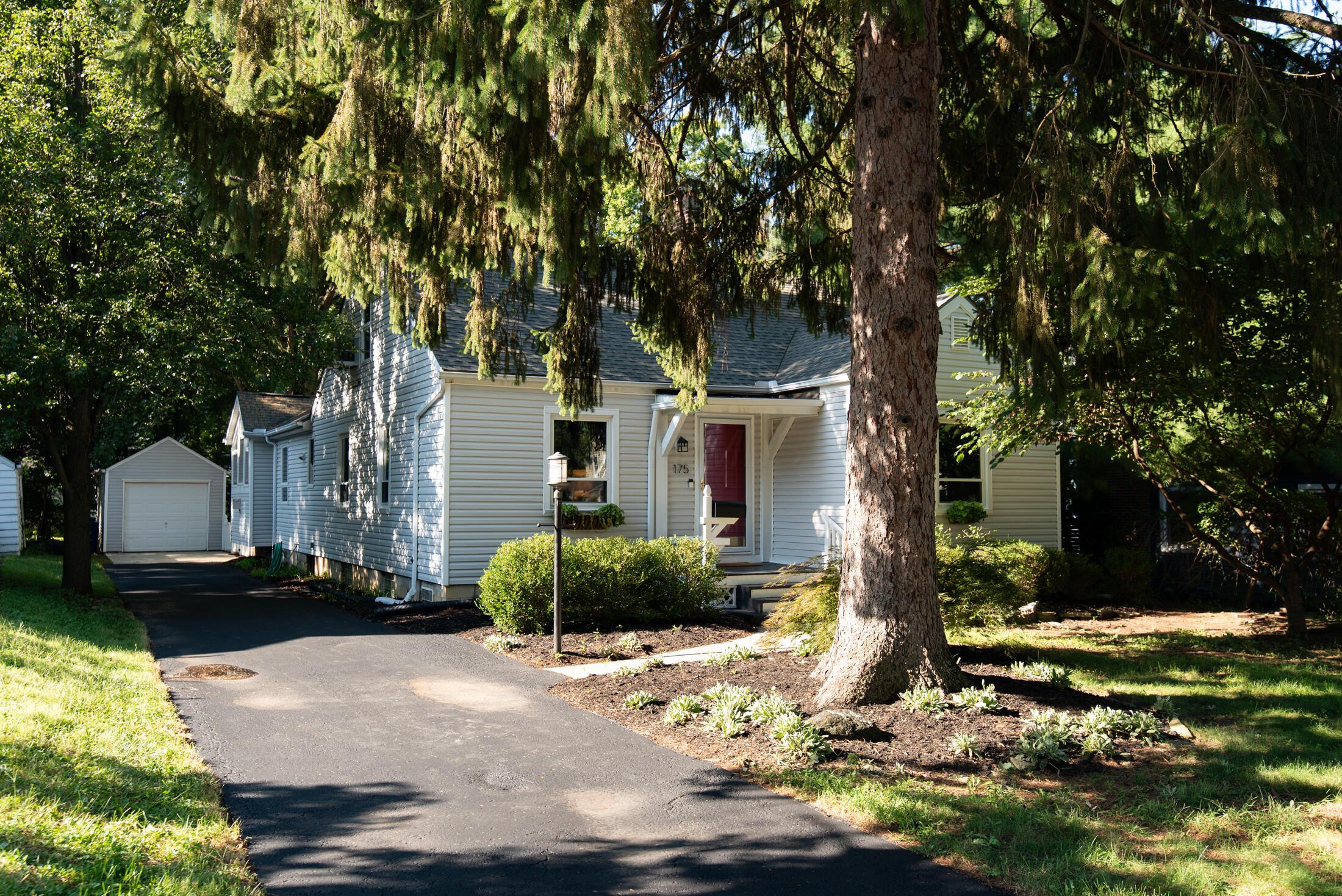 175 W Weisheimer Road