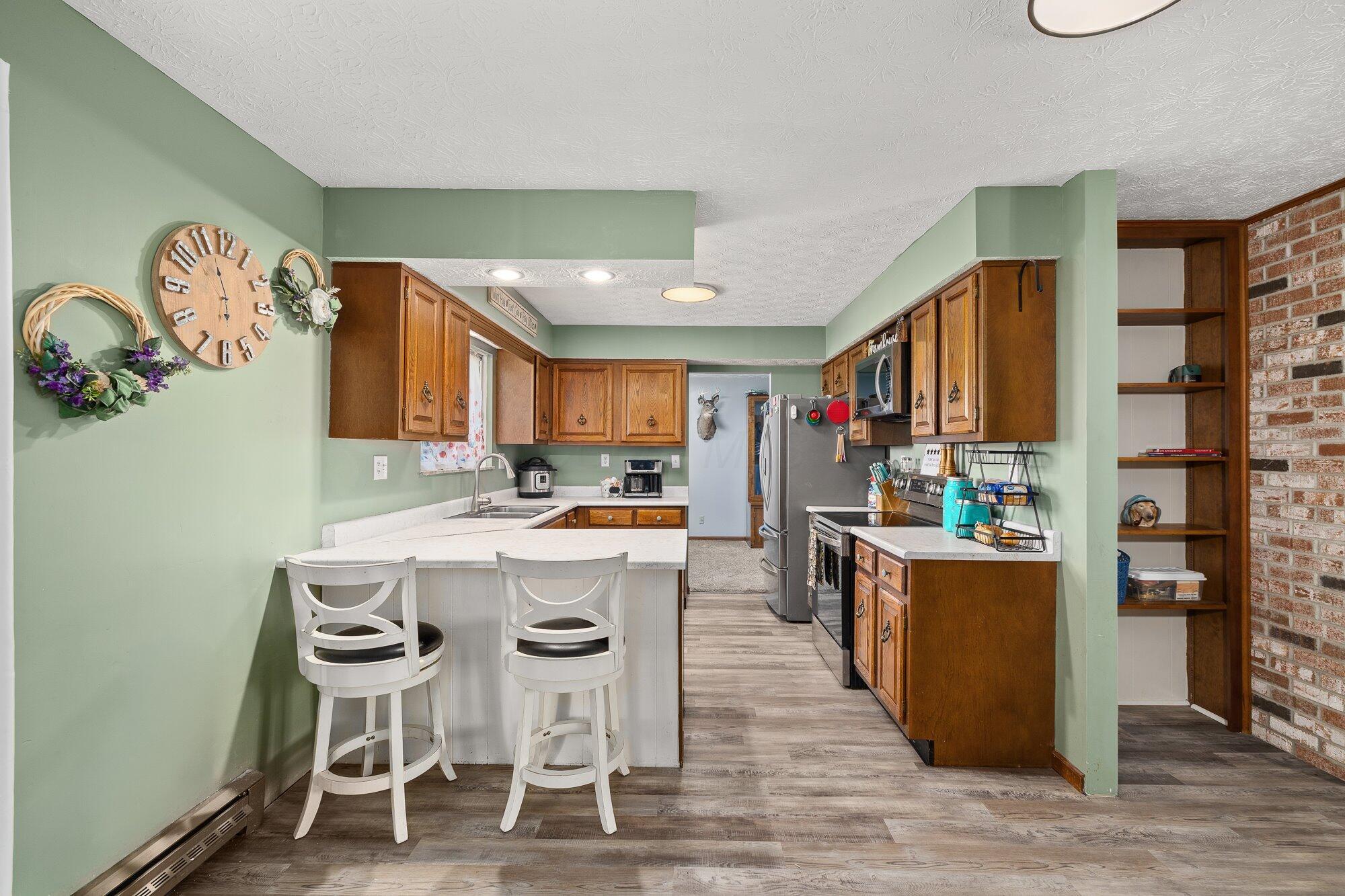 664 Edgefield Drive Property Photo 12