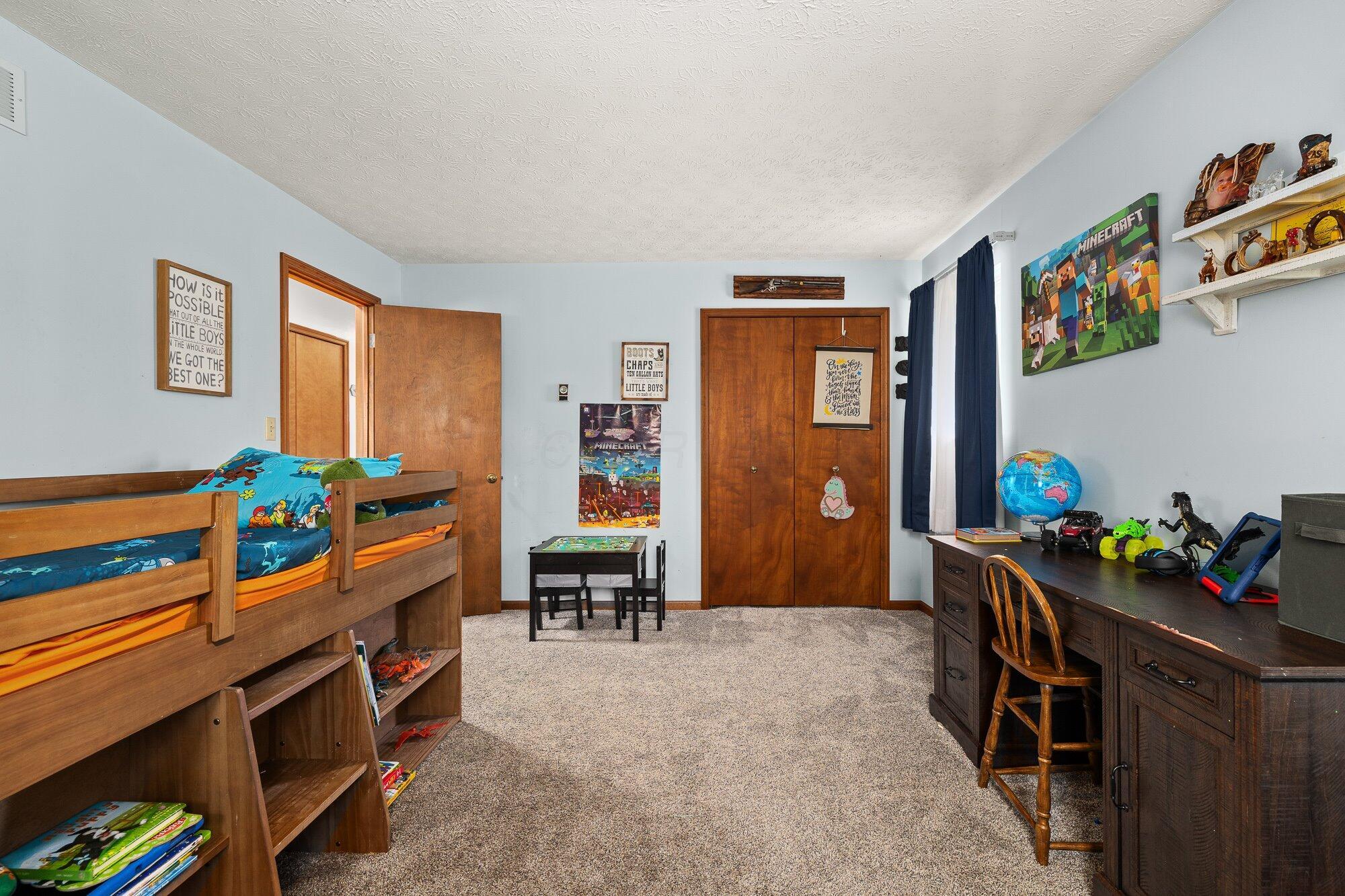 664 Edgefield Drive Property Photo 23