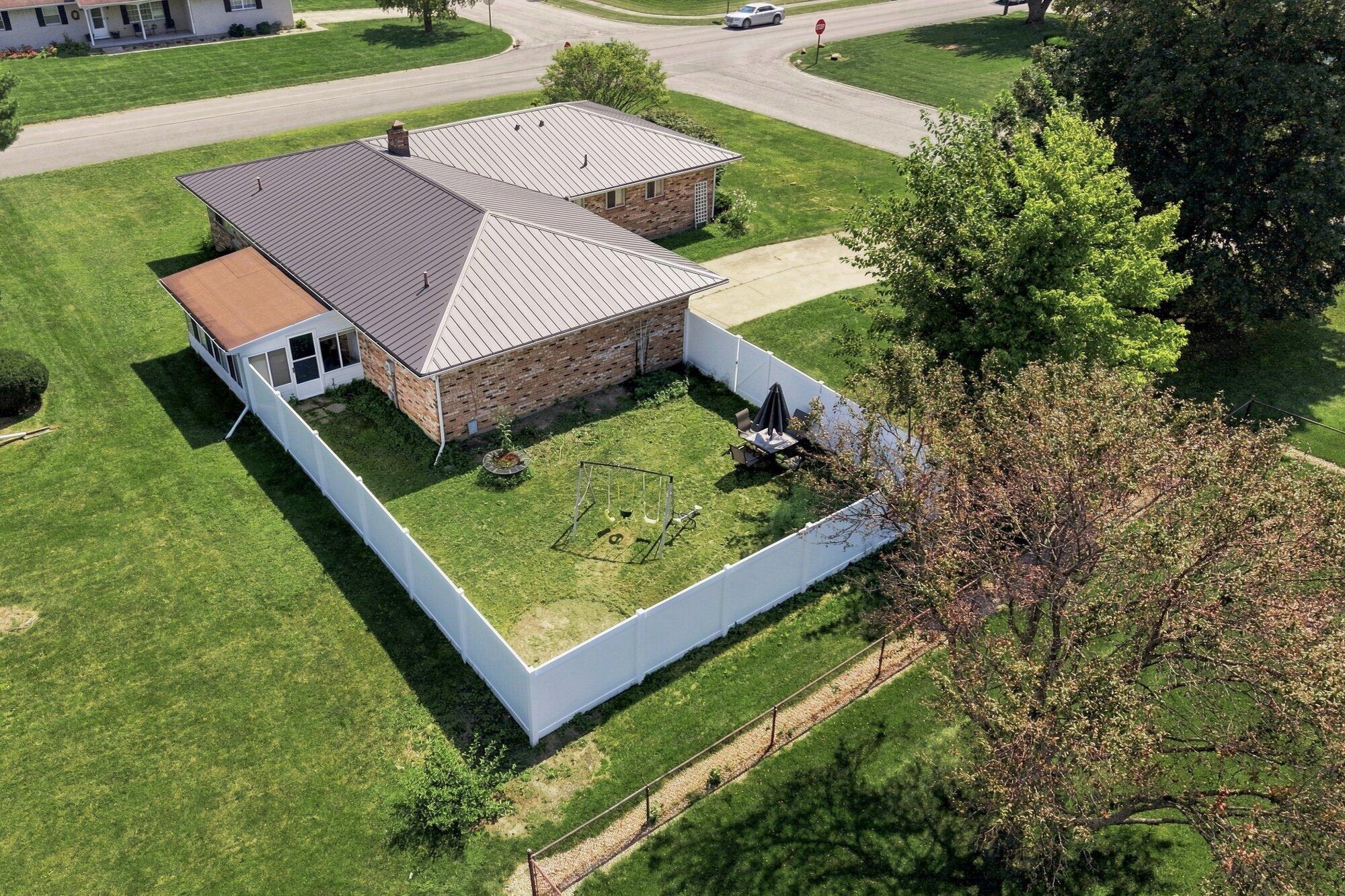 664 Edgefield Drive Property Photo 29