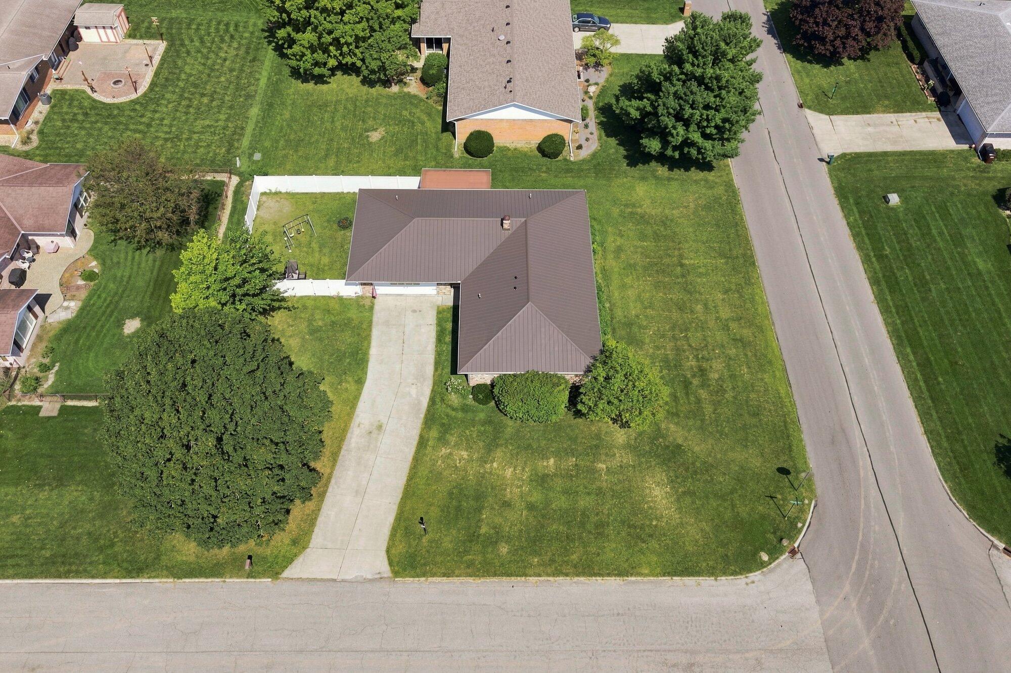 664 Edgefield Drive Property Photo 30