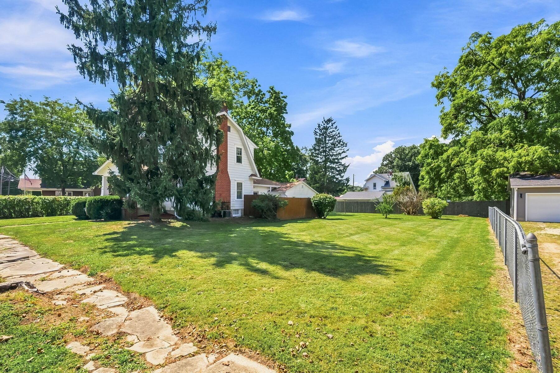 945 Uncapher Avenue Property Photo 4