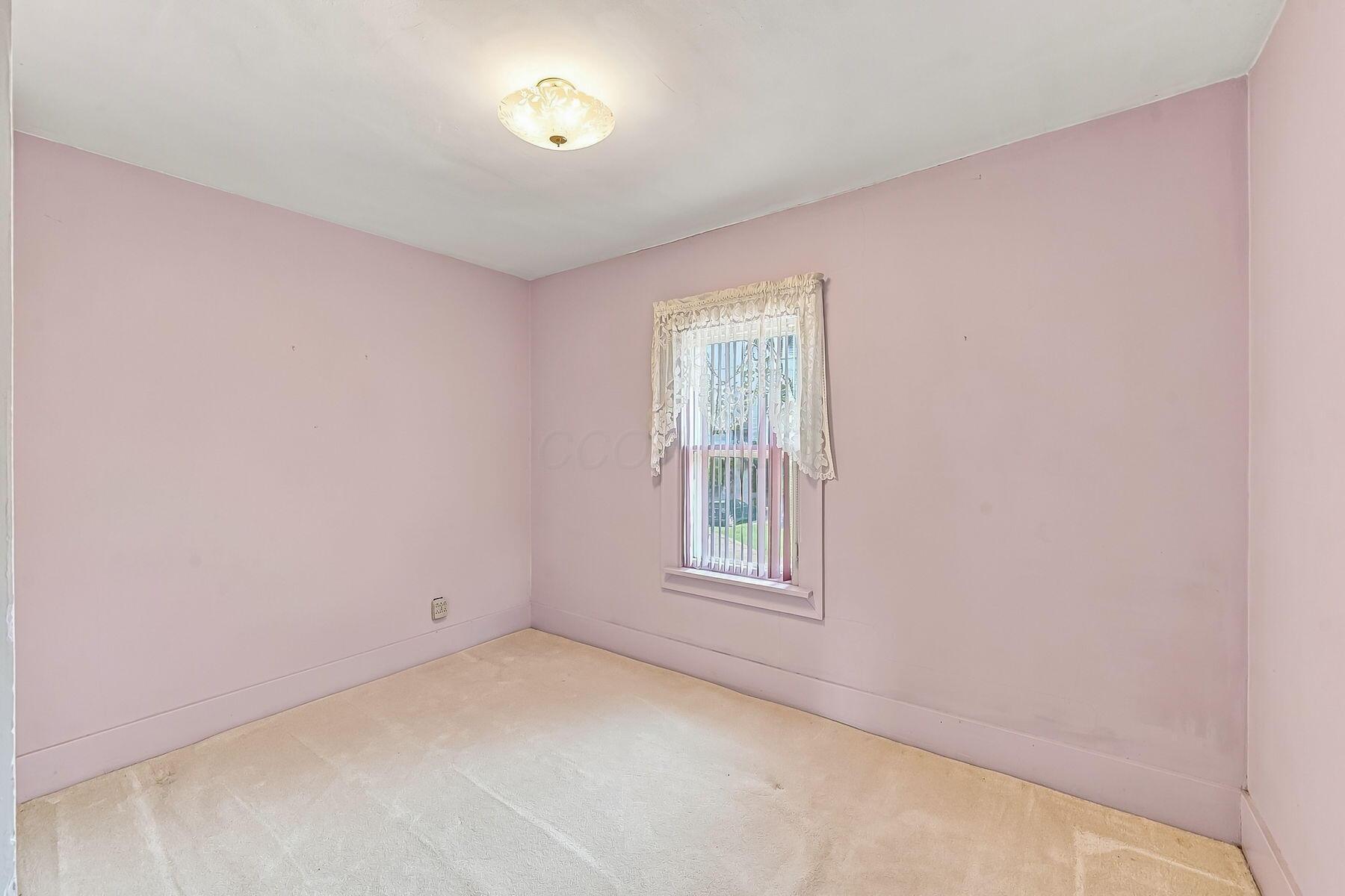 945 Uncapher Avenue Property Photo 26