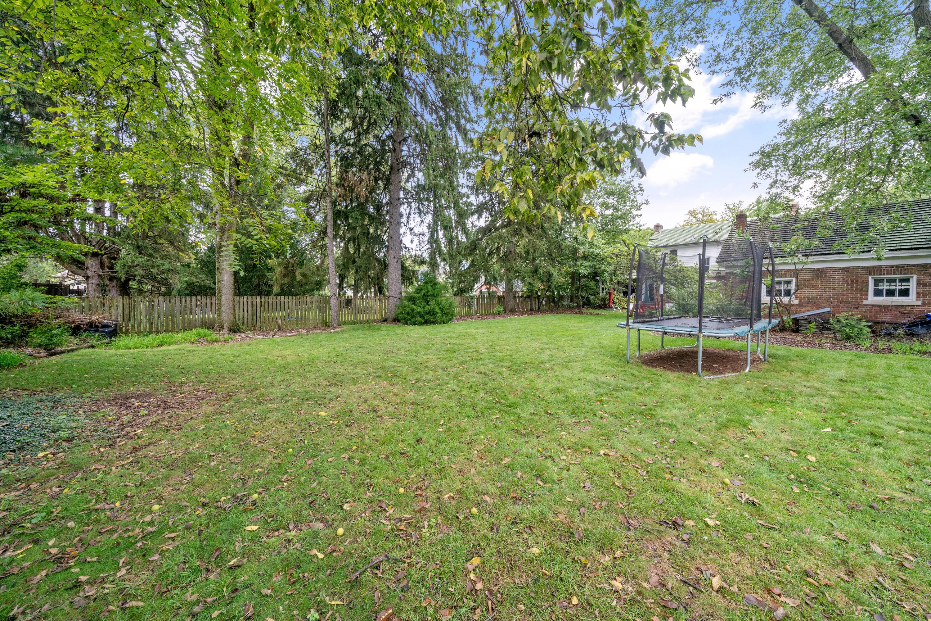 2191 Bryden Road Property Photo 57
