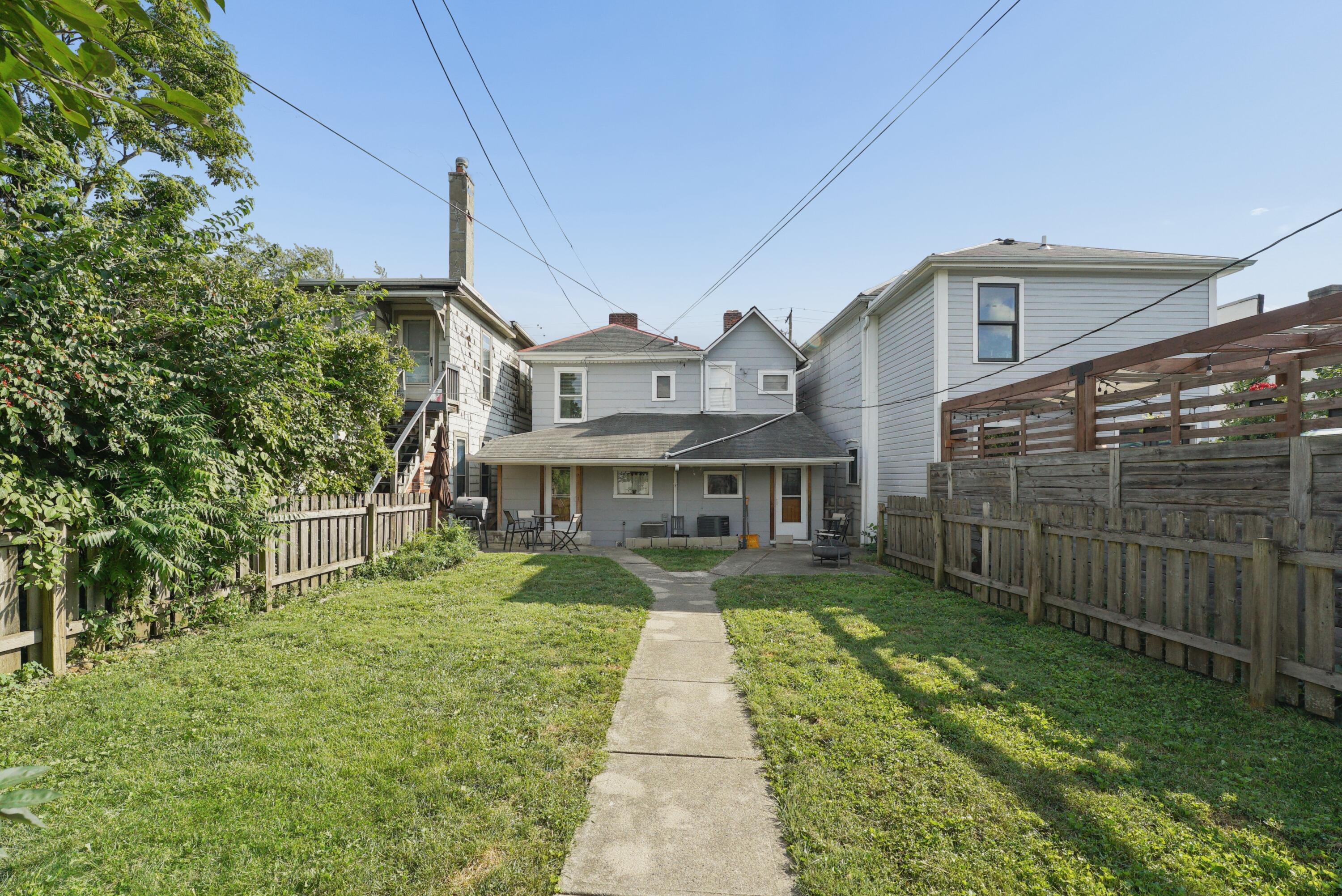 212 W 3rd Avenue Property Photo 23