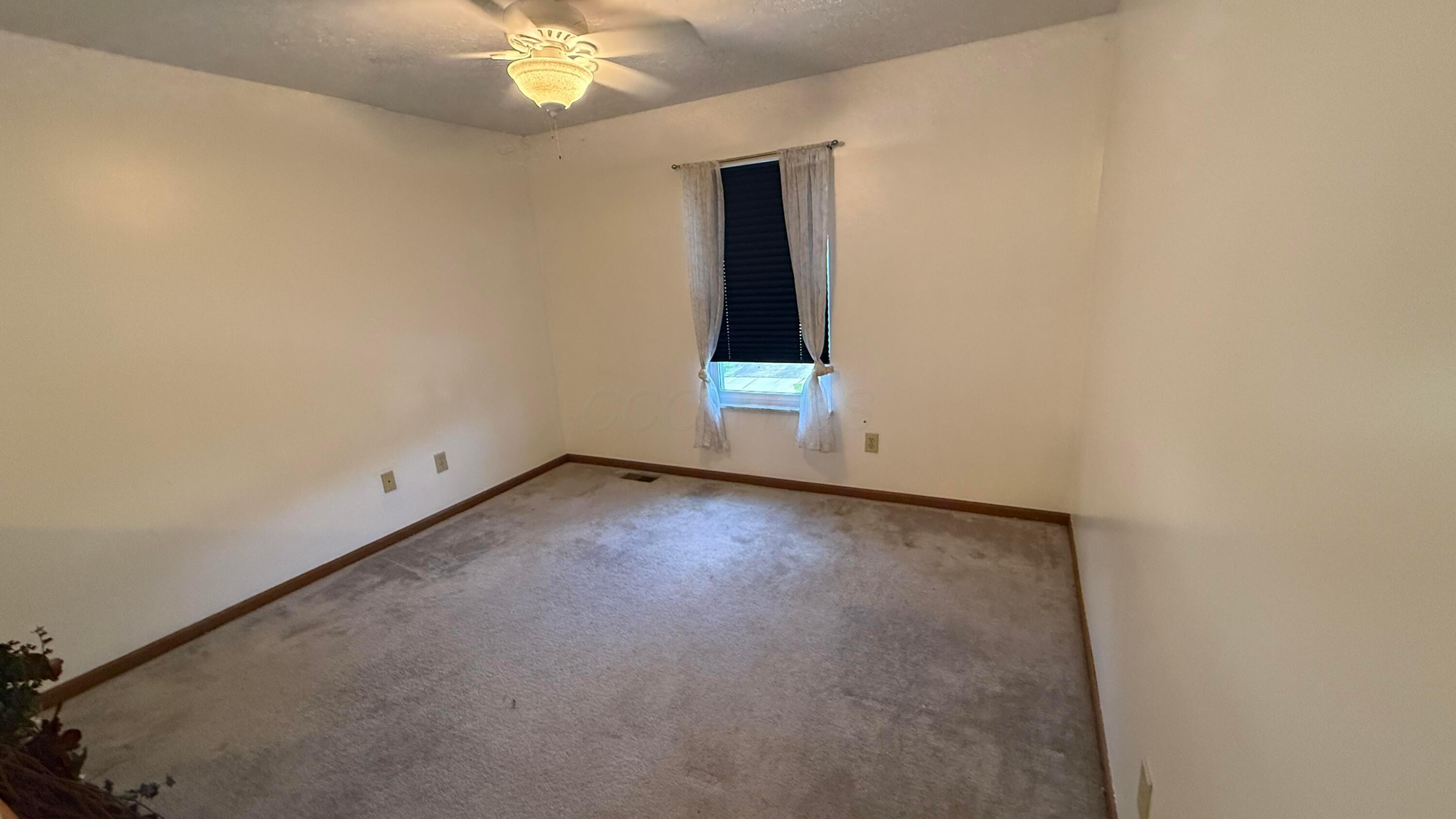 318 Eddington Drive Property Photo 15