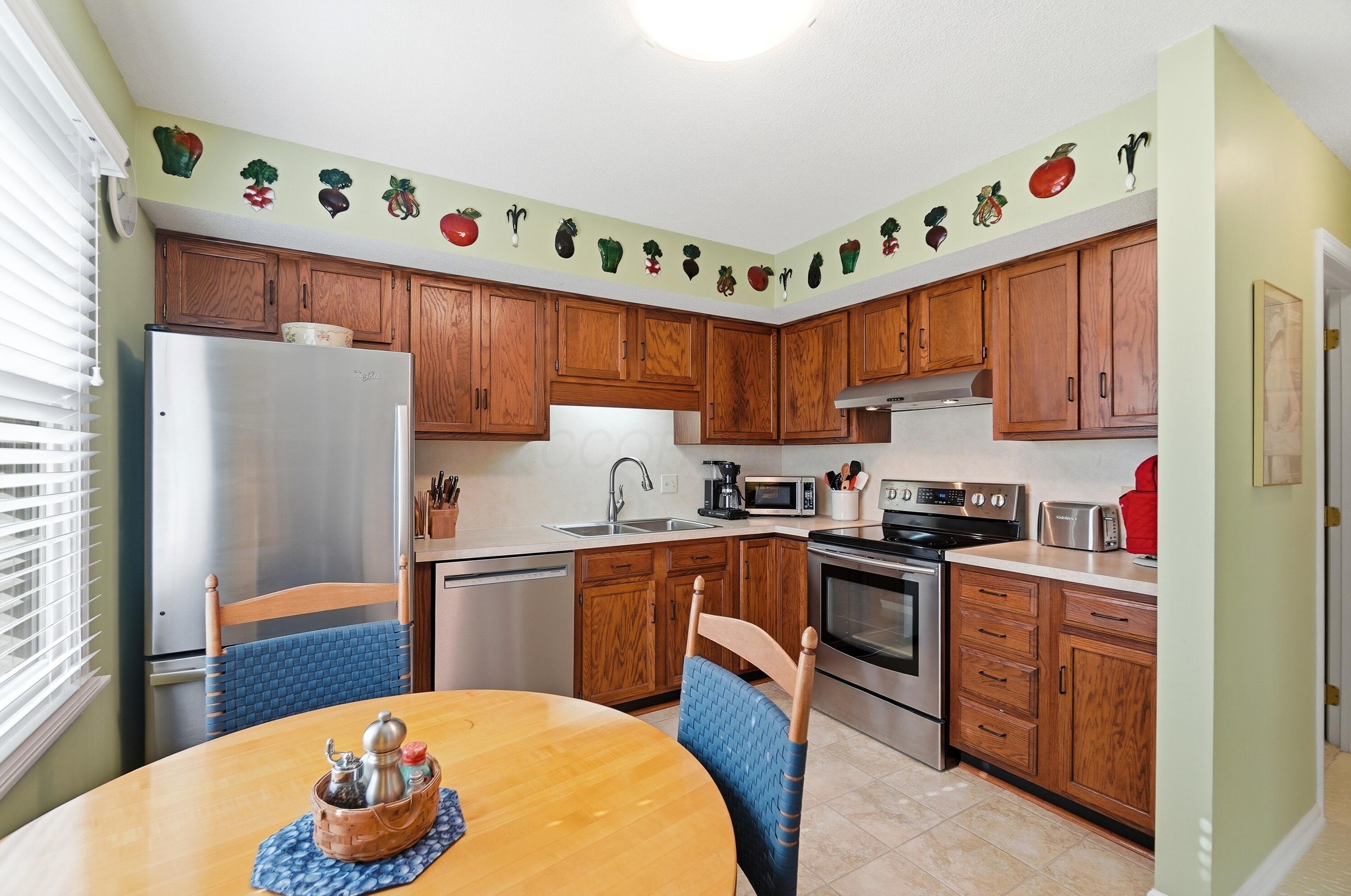 536 W Broadway Property Photo 19