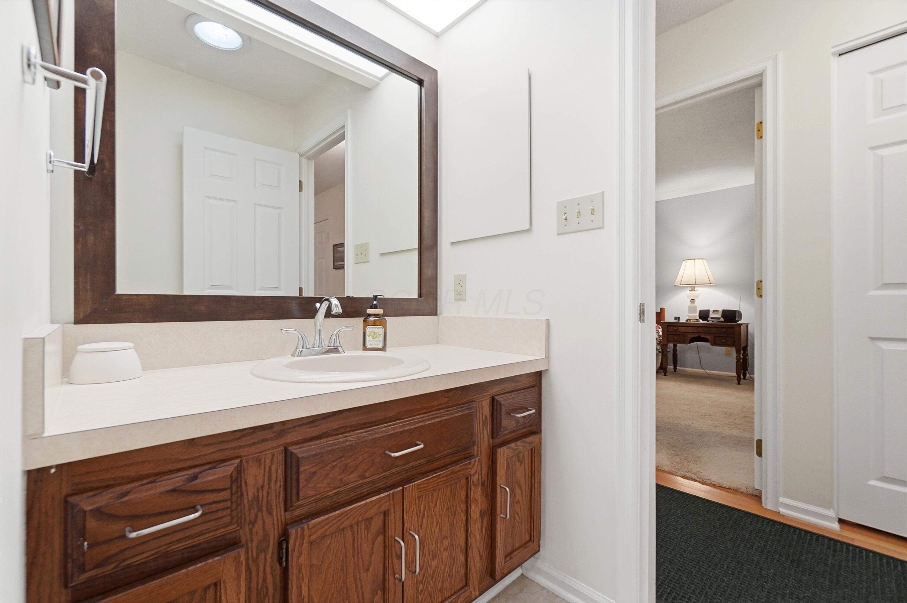 536 W Broadway Property Photo 36