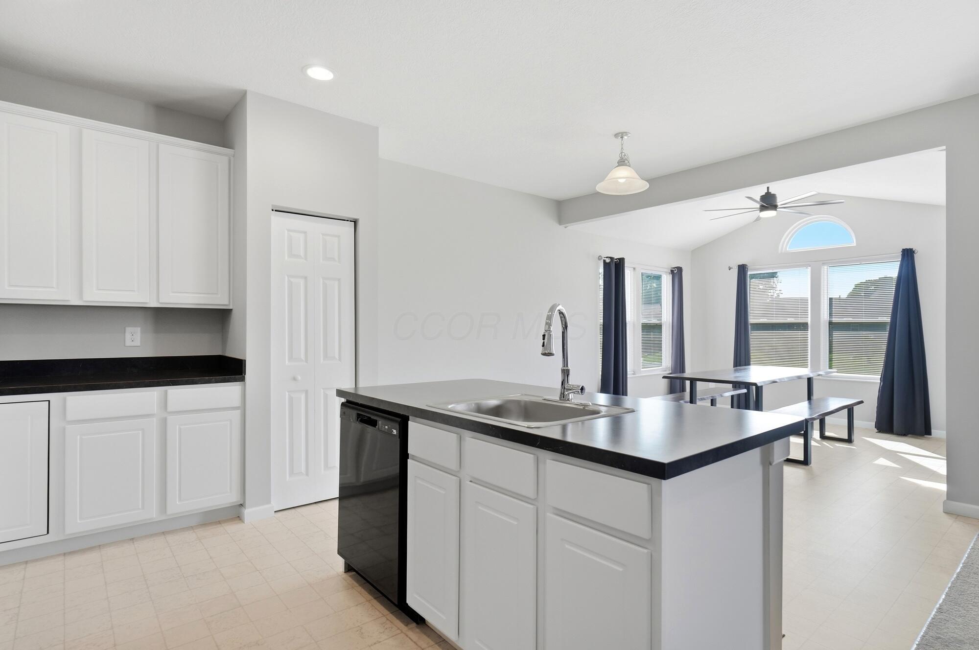 5231 Gobel Drive Property Photo 14