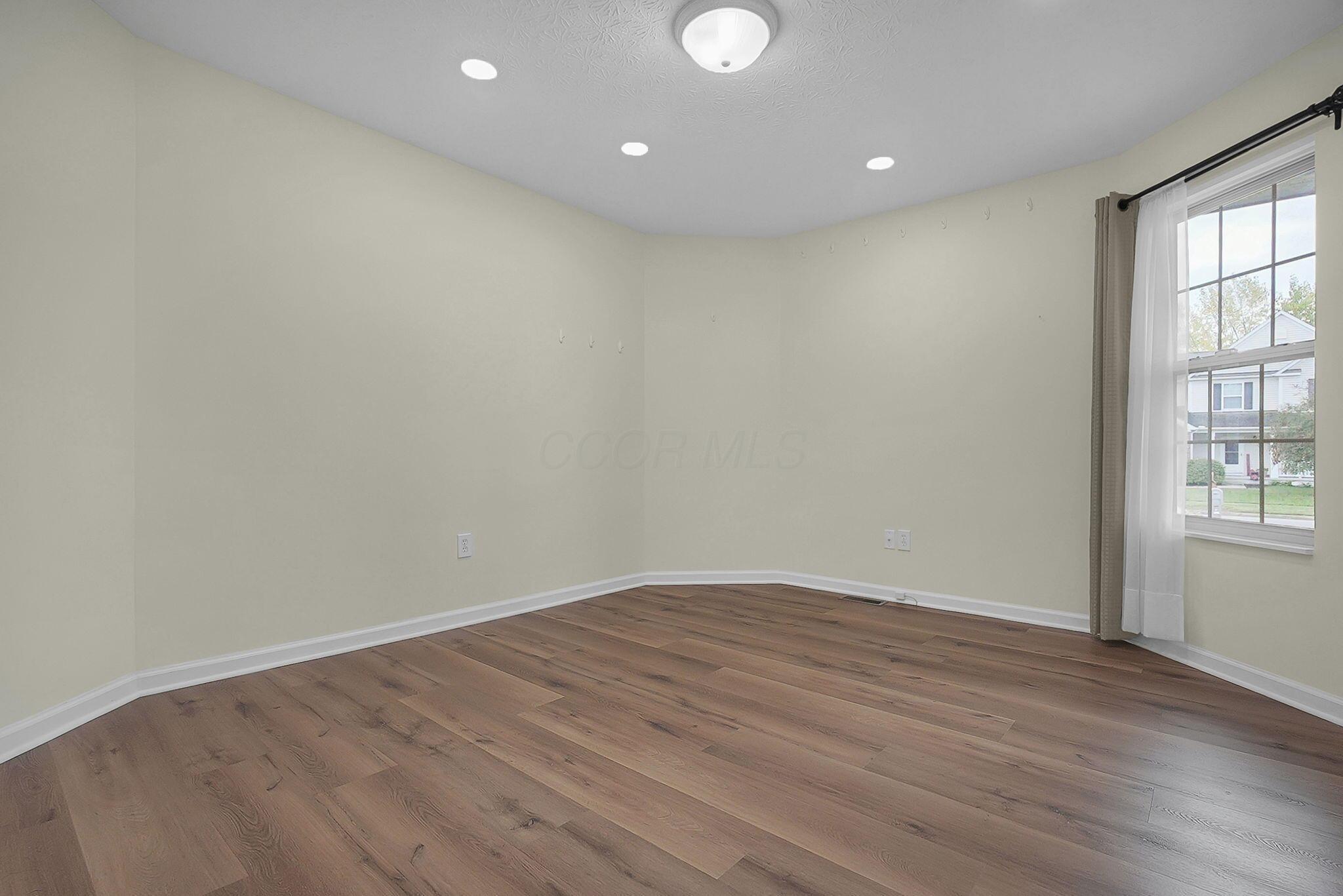 344 Victor Drive Property Photo 7
