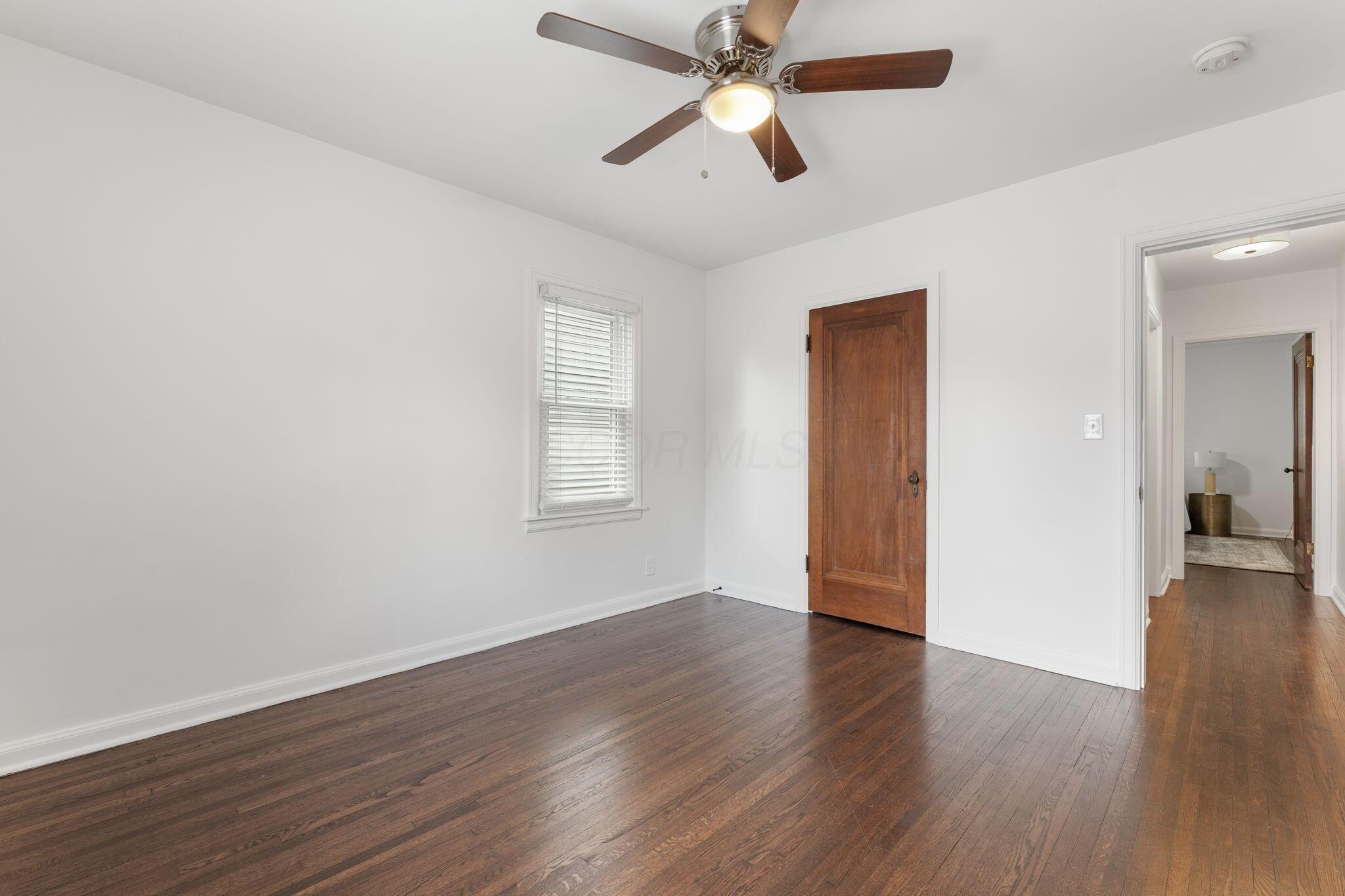 577 E Weber Road Property Photo 15