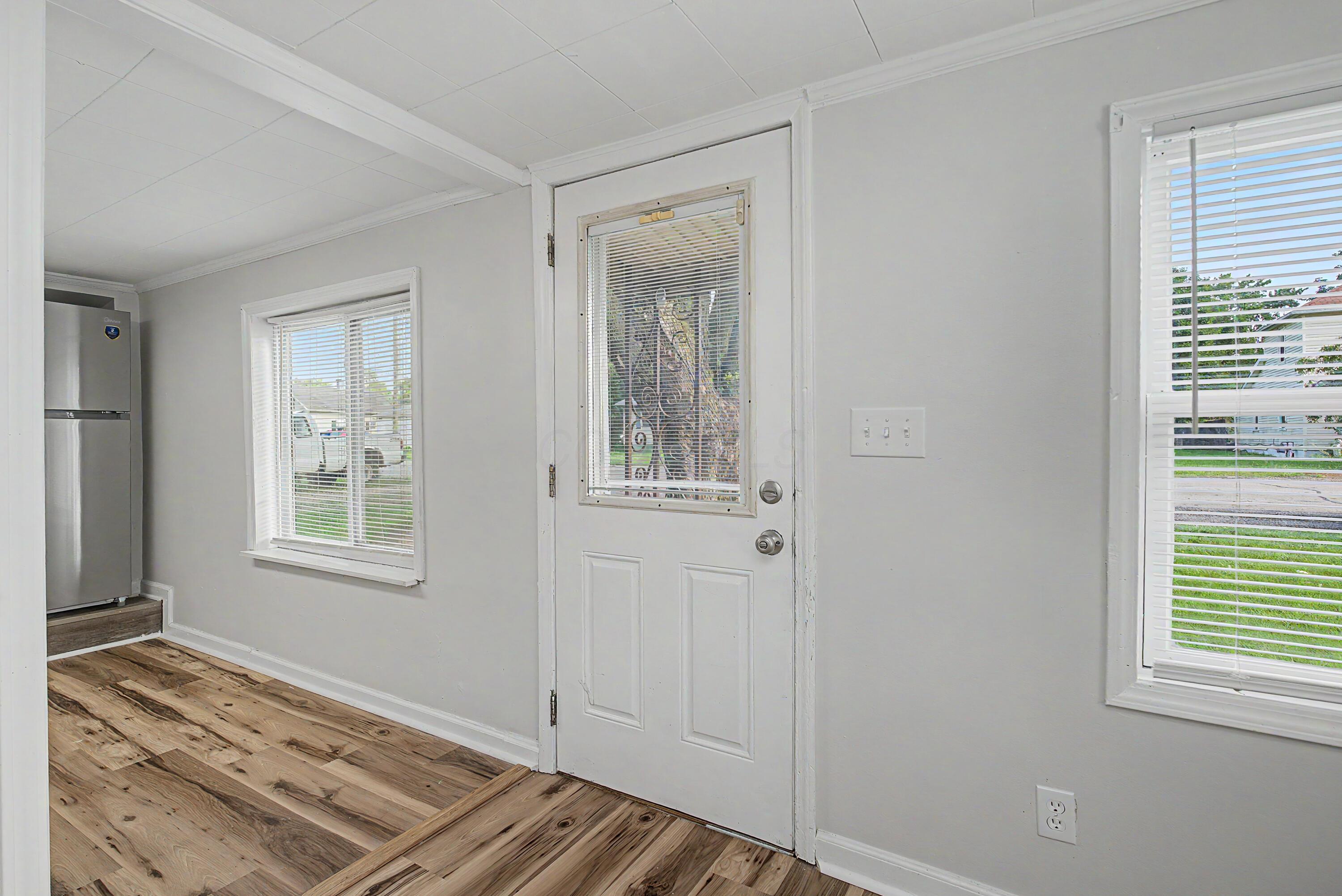2629 Berger Avenue Property Photo 5