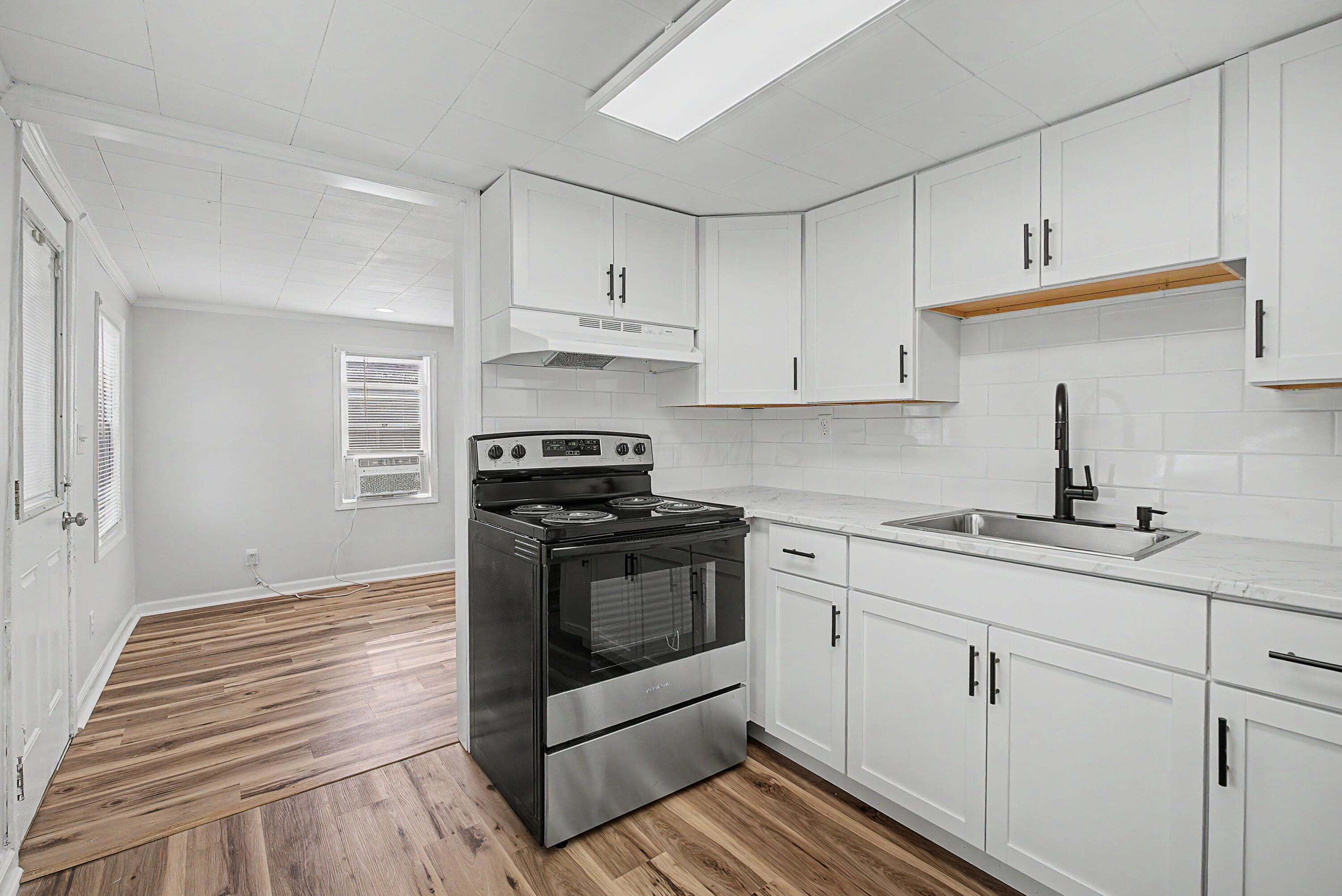 2629 Berger Avenue Property Photo 14