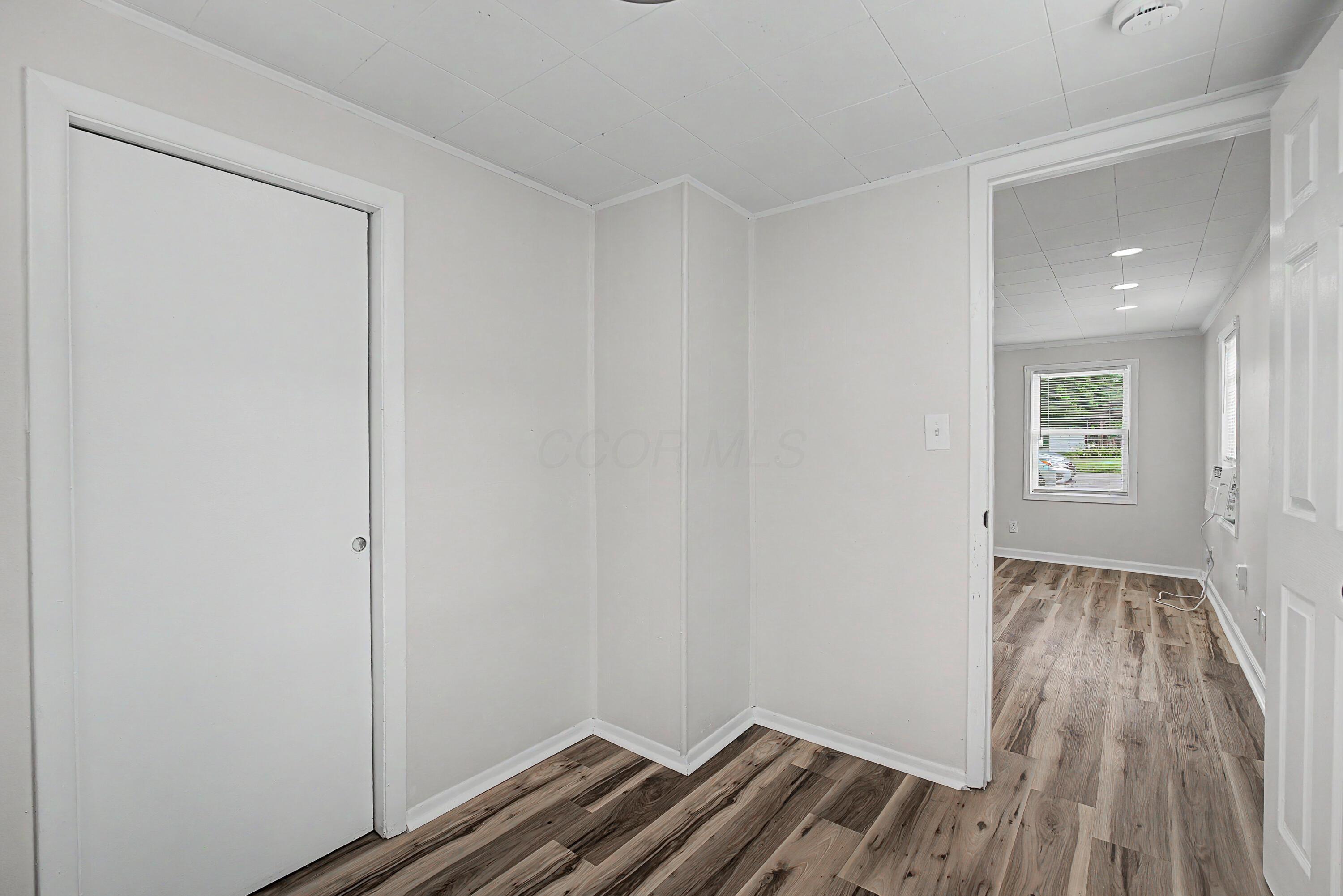 2629 Berger Avenue Property Photo 24