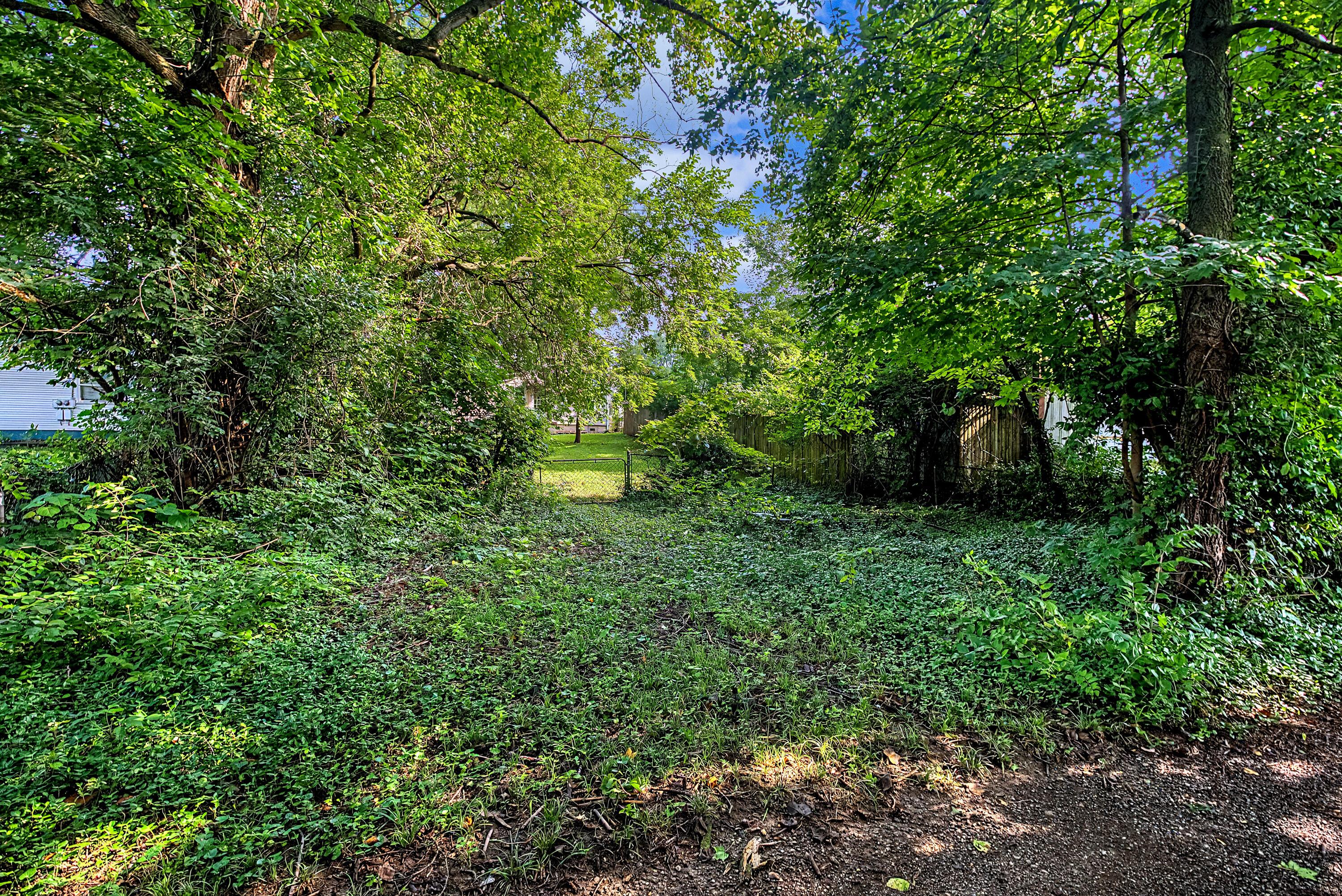 2629 Berger Avenue Property Photo 31