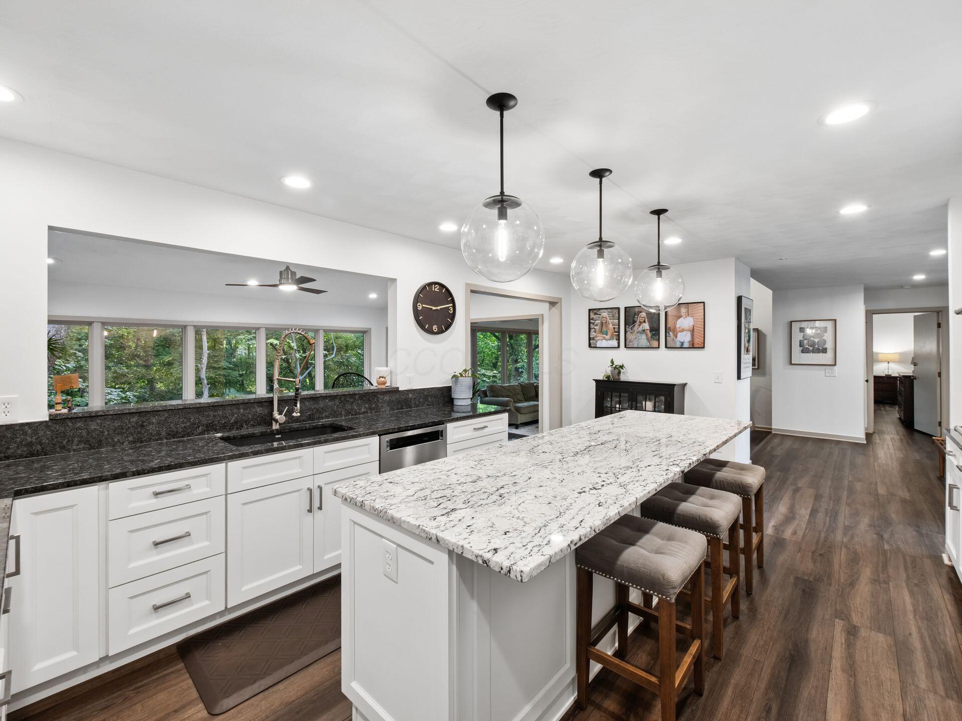 4766 Donegal Cliffs Drive Property Photo 19
