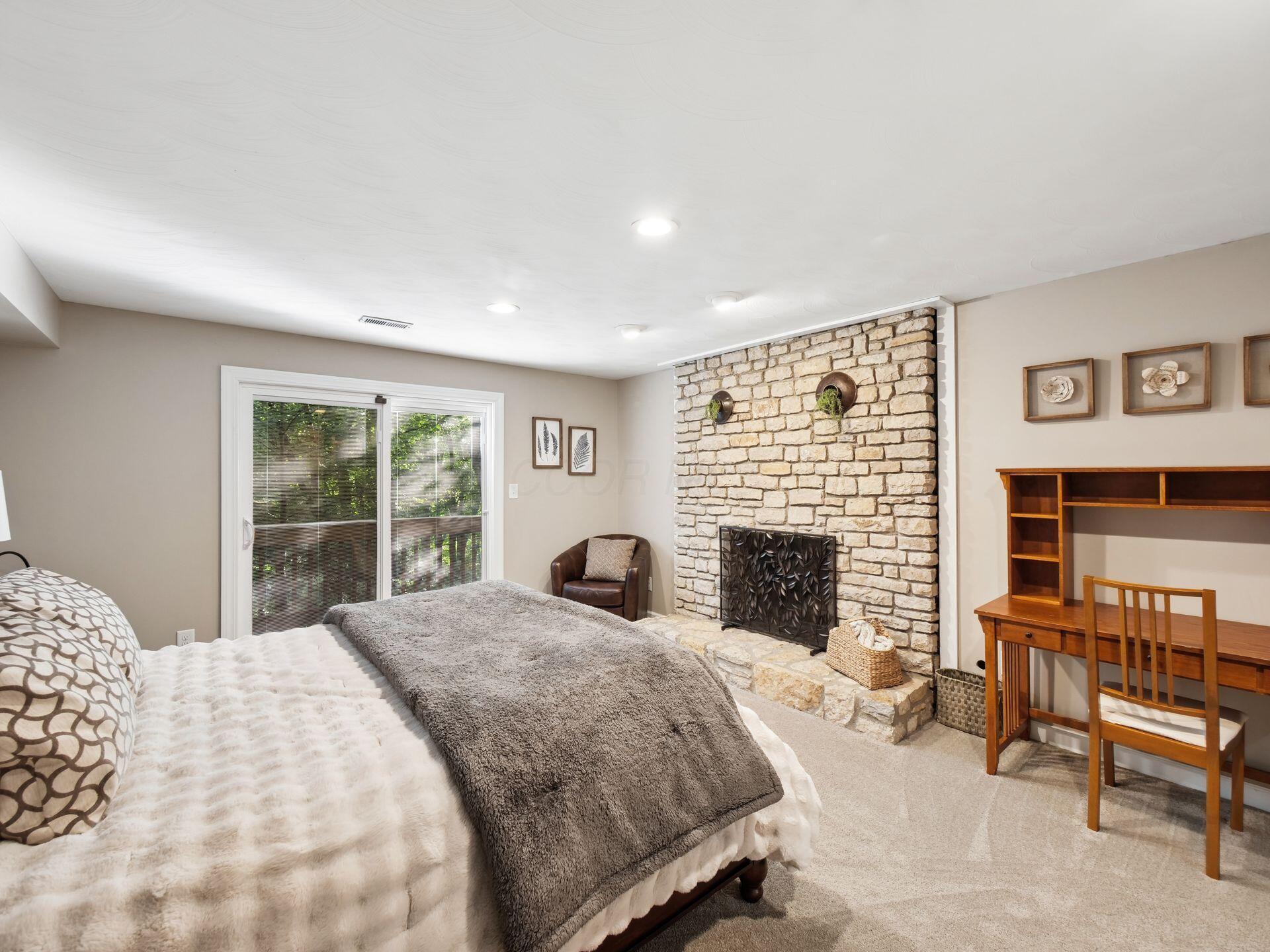 4766 Donegal Cliffs Drive Property Photo 76