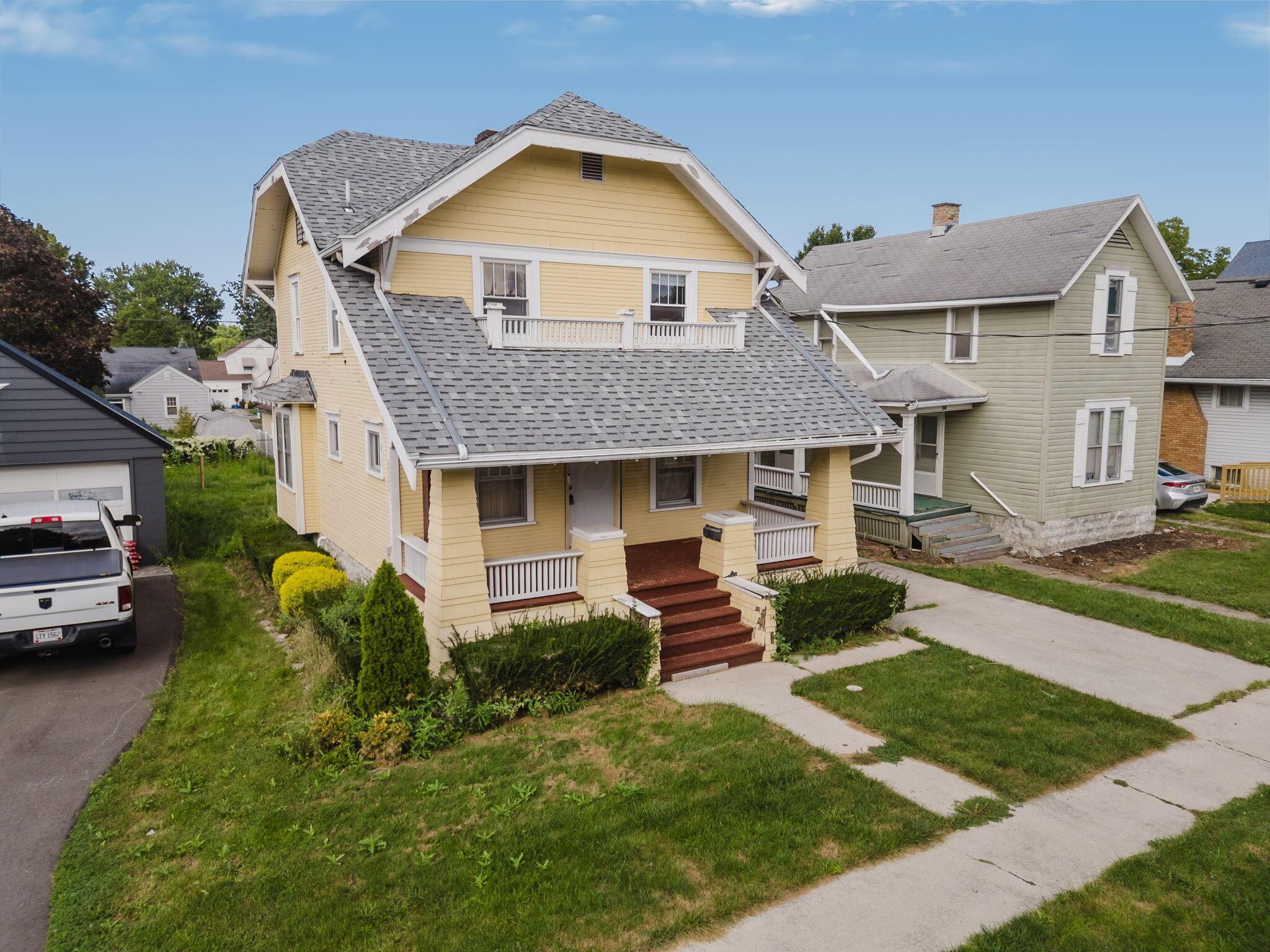 251 Clover Avenue Property Photo 1