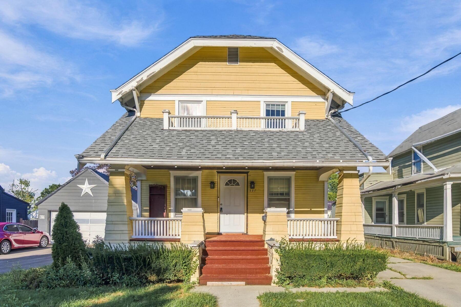 251 Clover Avenue Property Photo 4