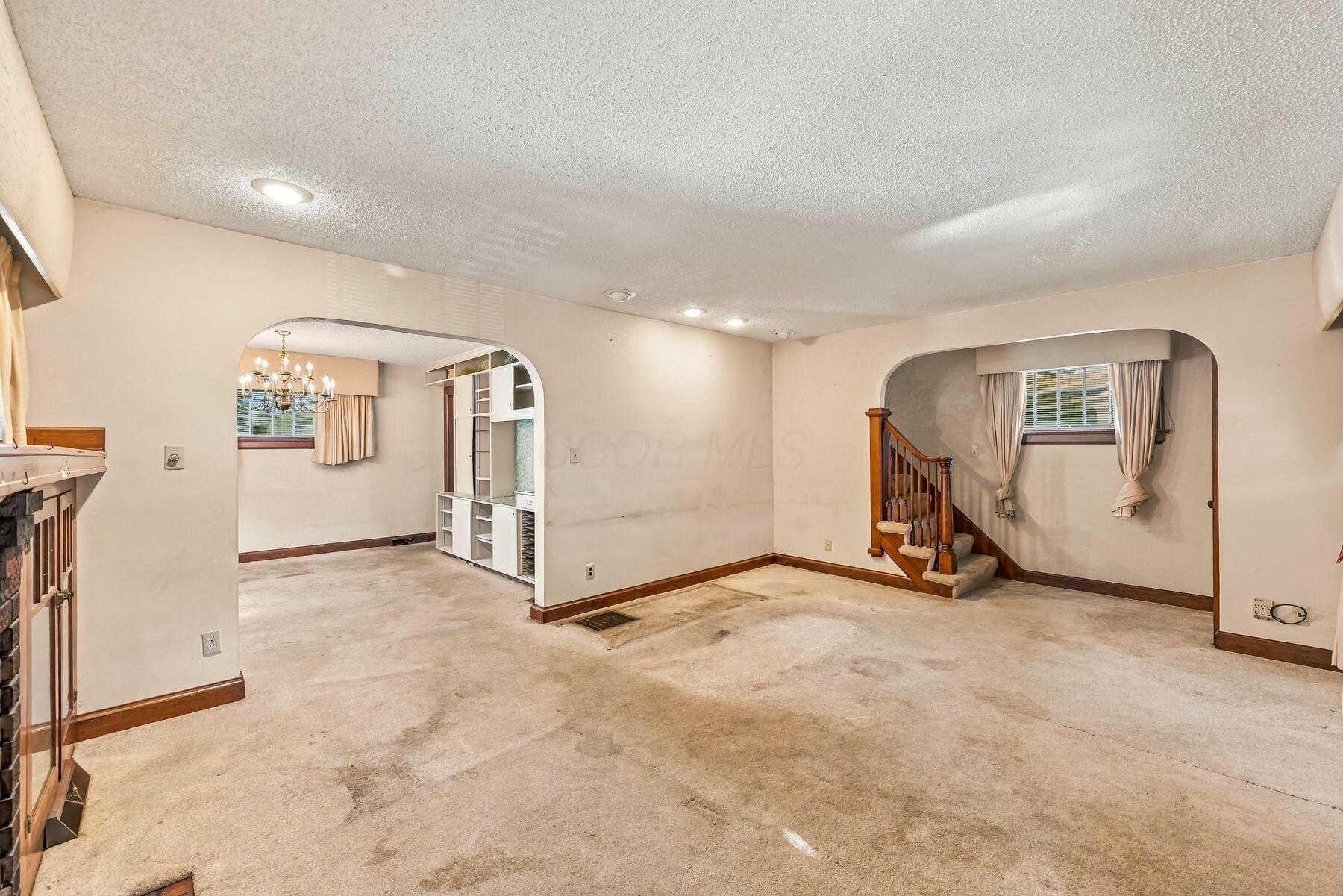 251 Clover Avenue Property Photo 7
