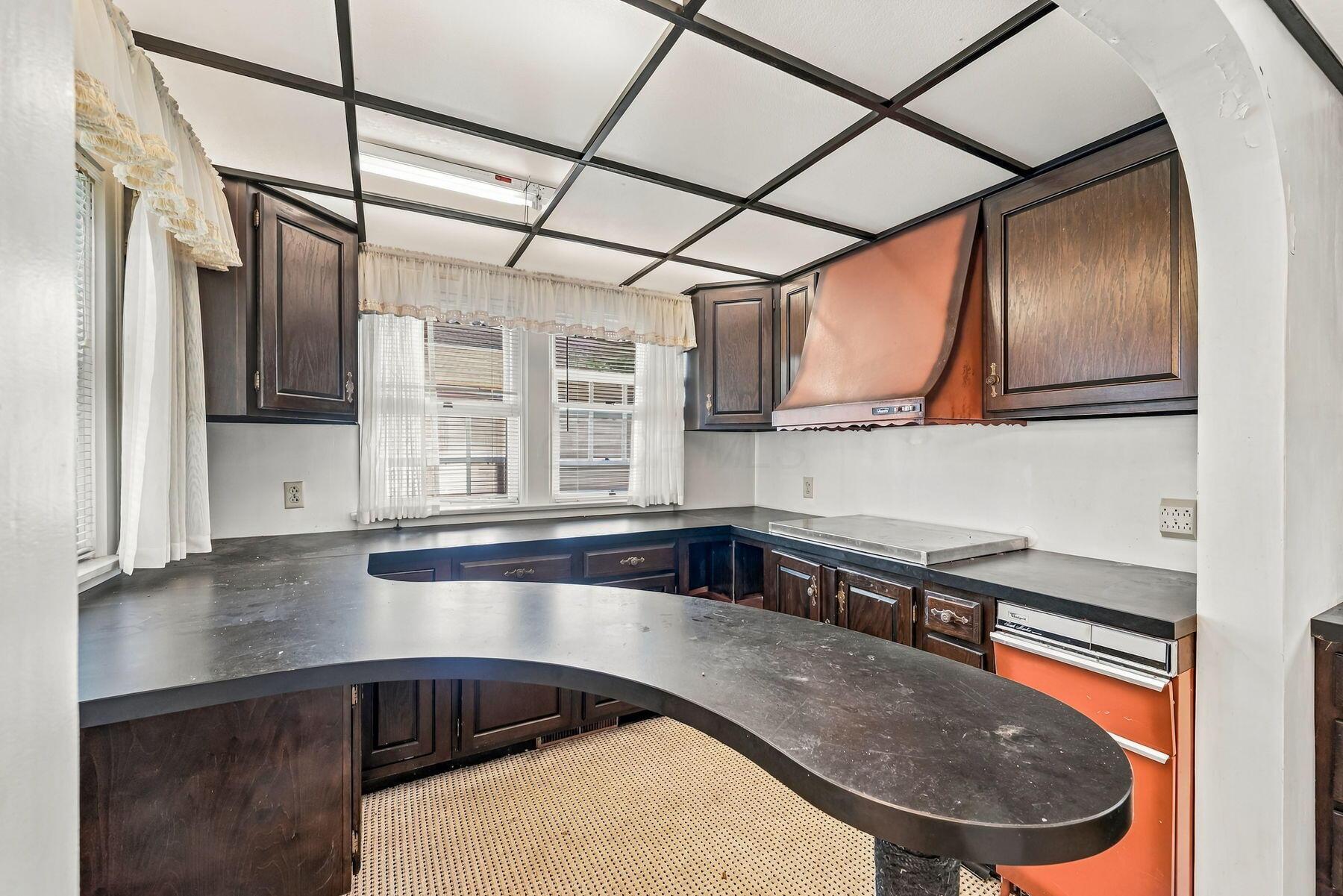 251 Clover Avenue Property Photo 10