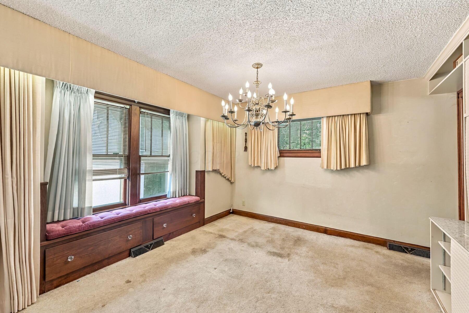 251 Clover Avenue Property Photo 14