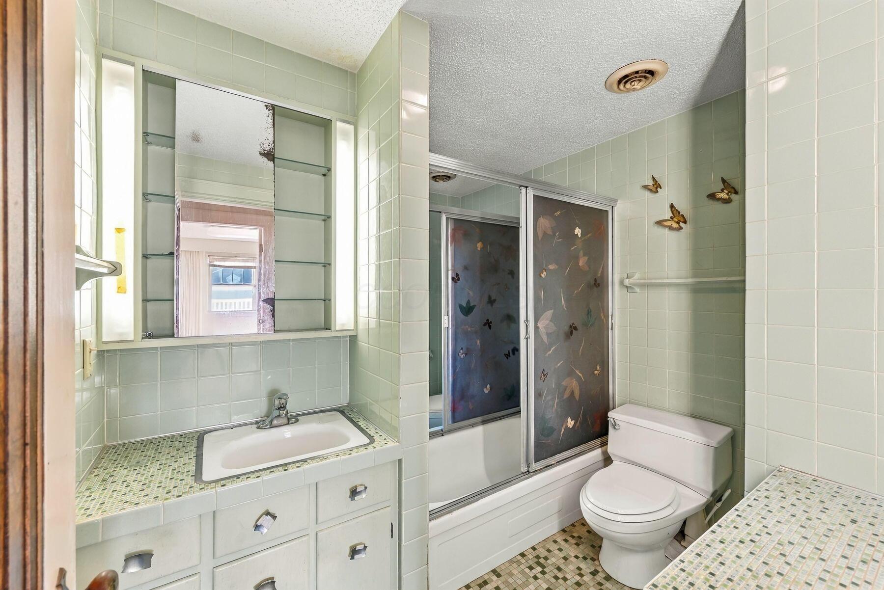 251 Clover Avenue Property Photo 24
