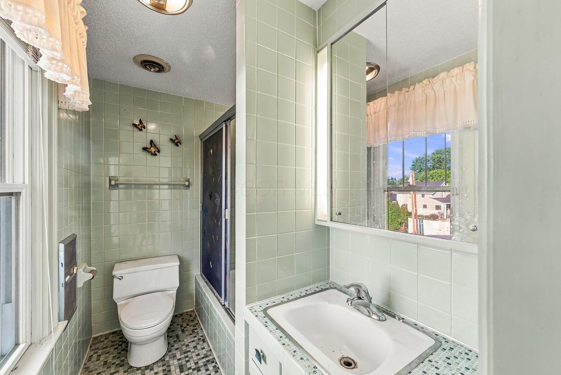 251 Clover Avenue Property Photo 25