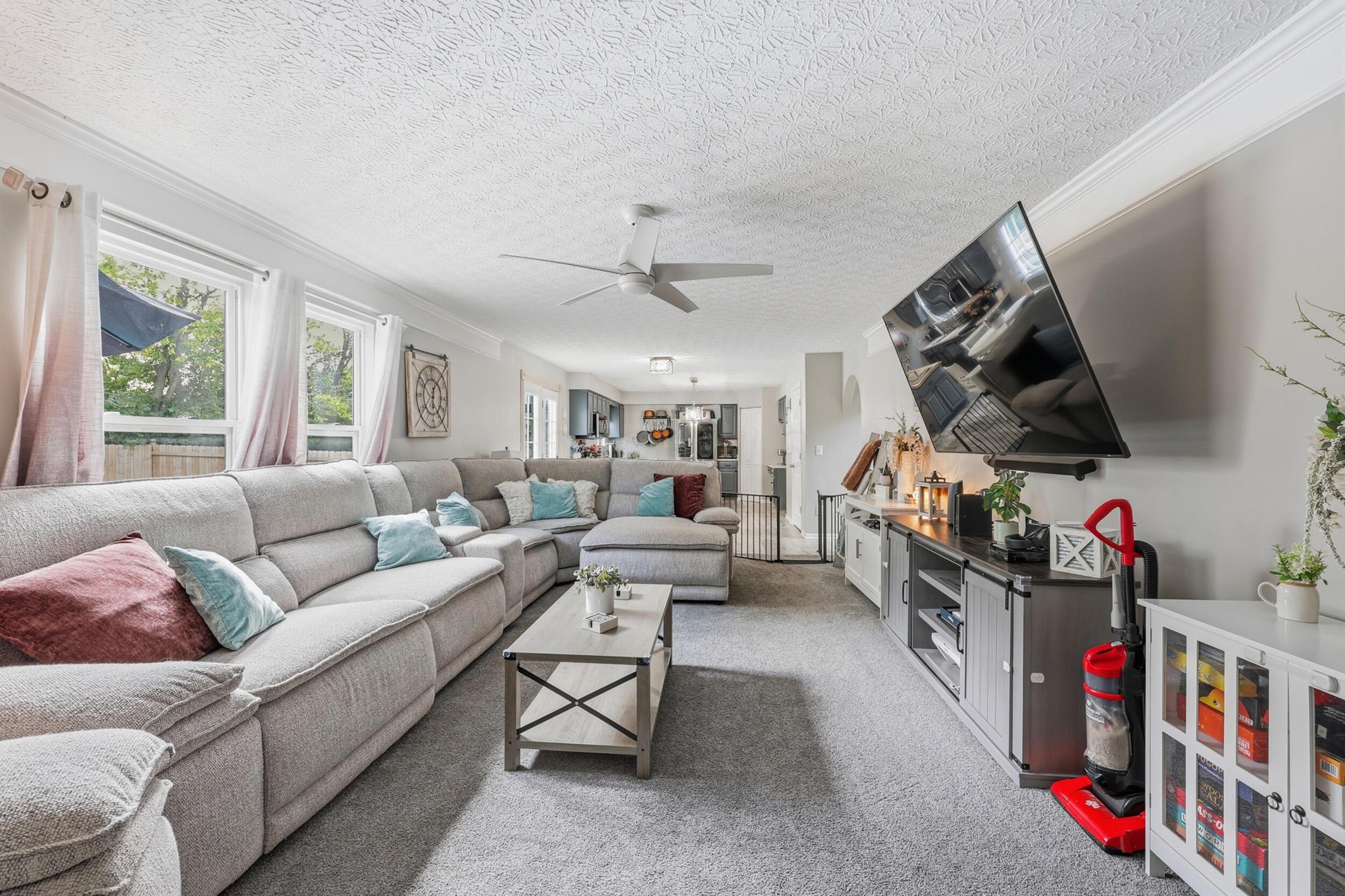 211 Cavanaugh Drive Property Photo 11