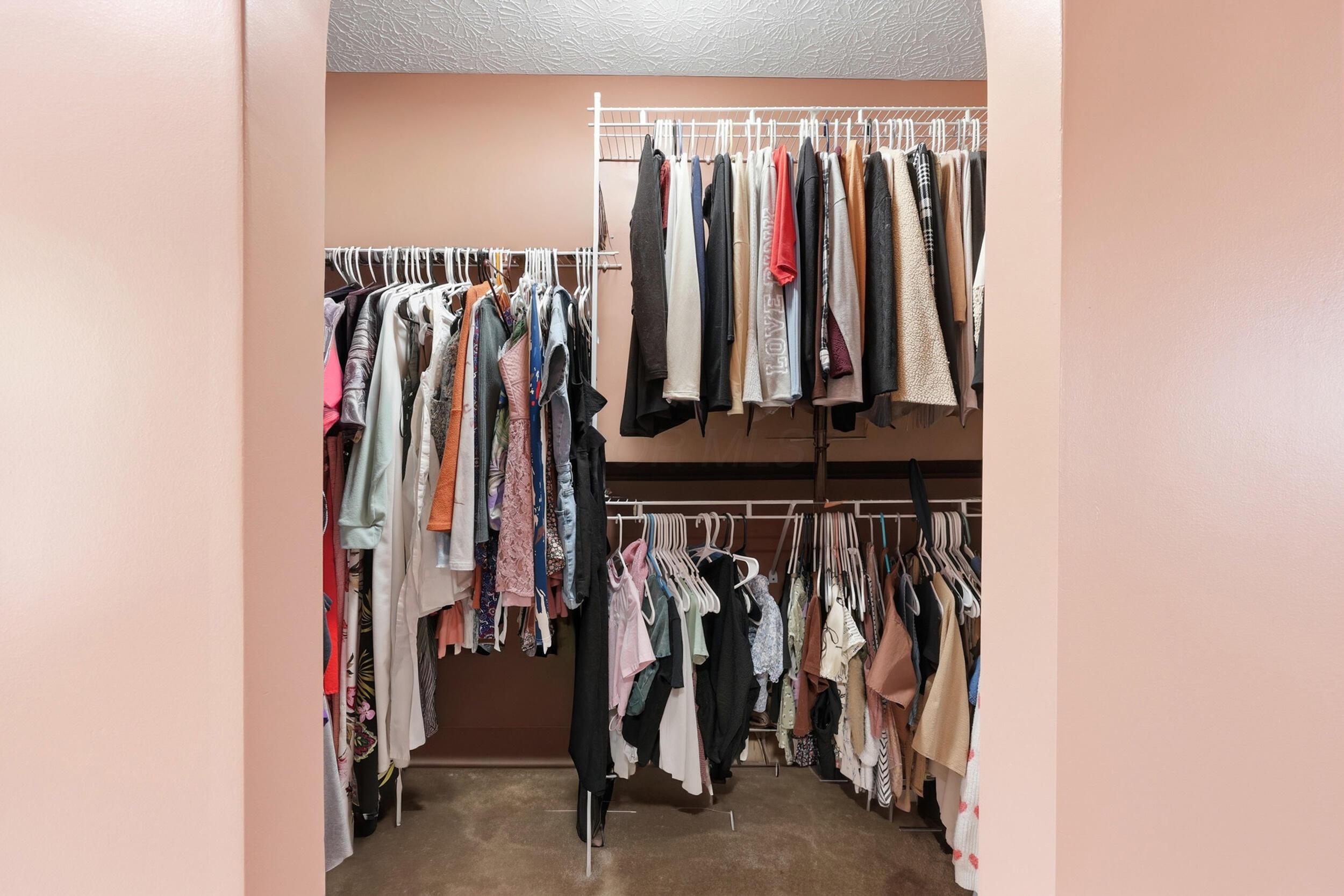211 Cavanaugh Drive Property Photo 22