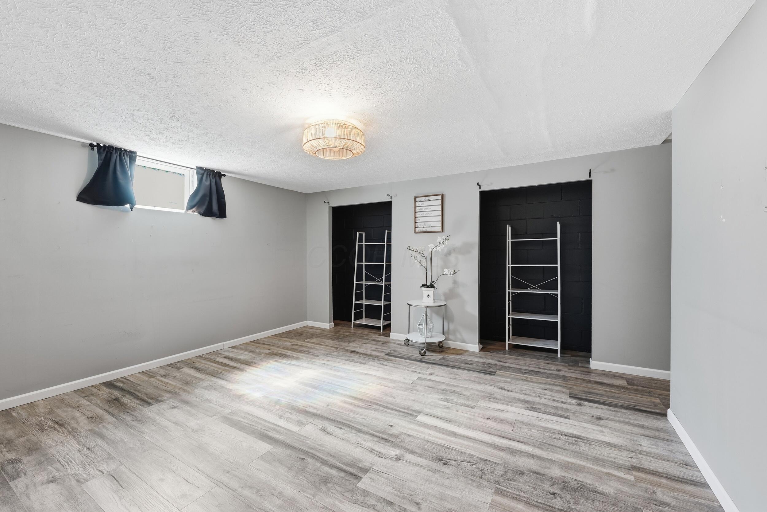 211 Cavanaugh Drive Property Photo 37