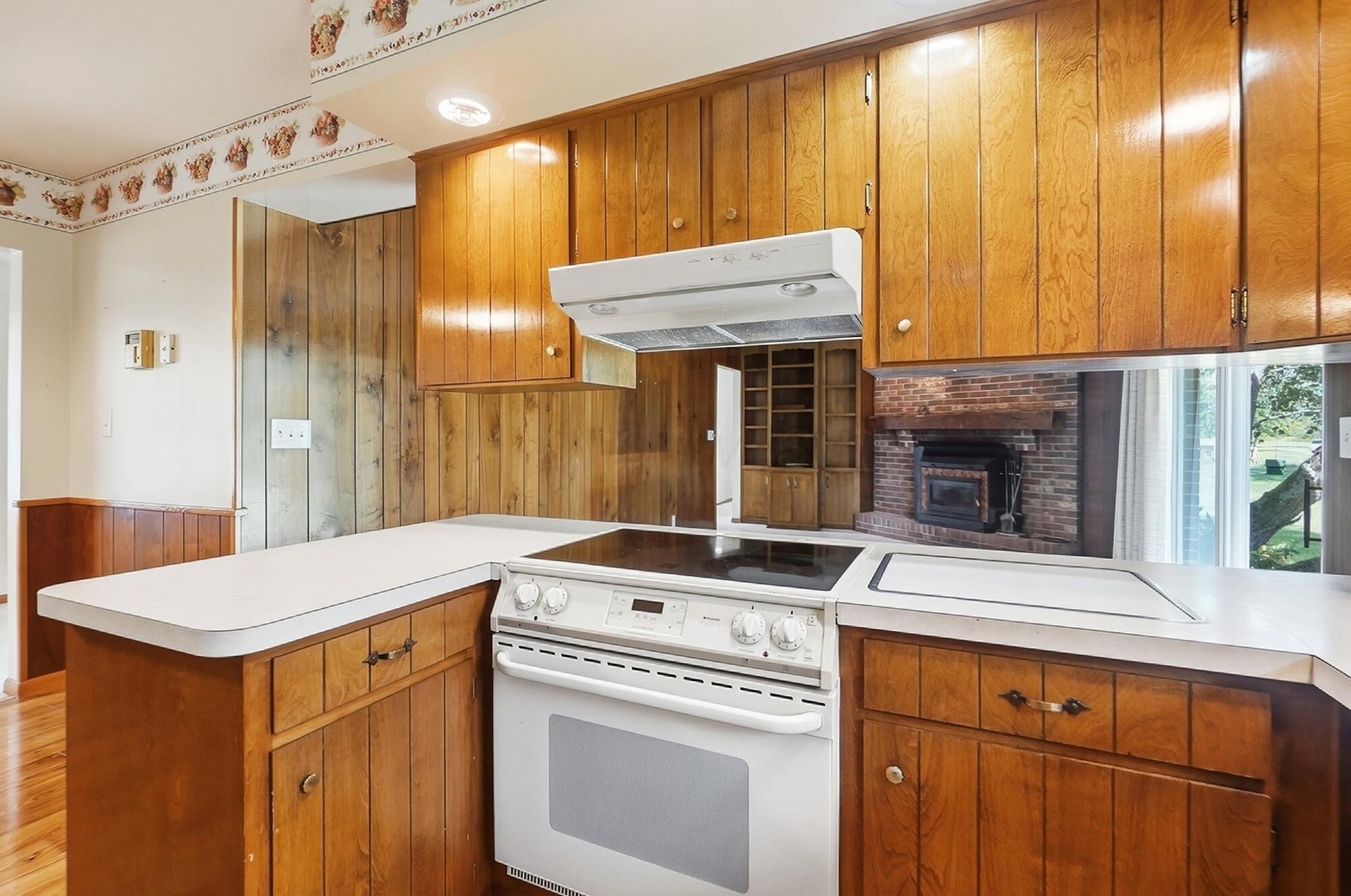 315 Simpson Road Property Photo 14