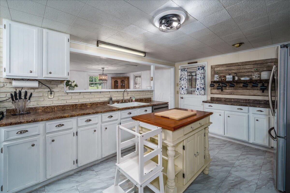 136 Hayward Avenue Property Photo 17