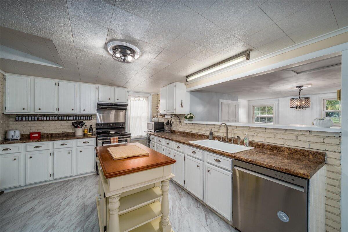 136 Hayward Avenue Property Photo 18