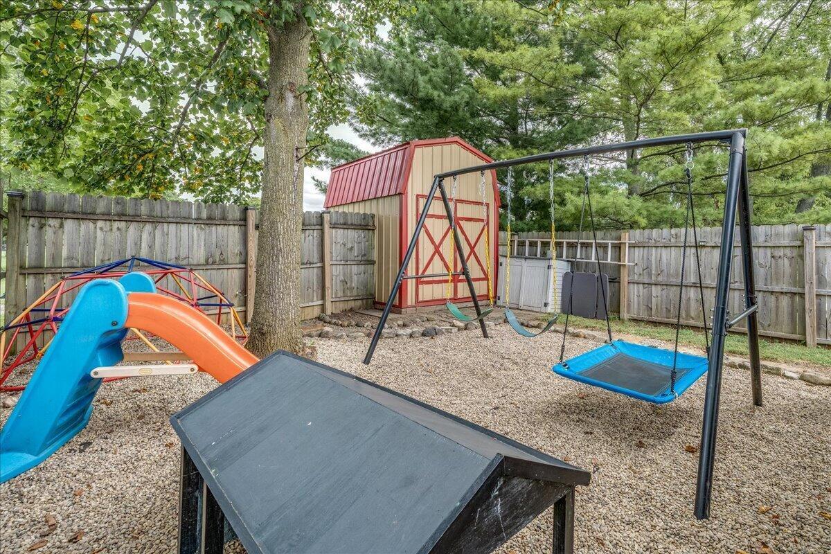 136 Hayward Avenue Property Photo 35